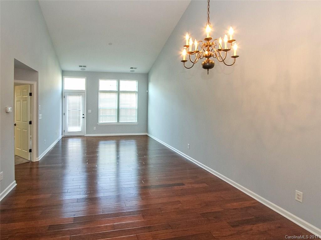 Lake Shore - Residential
