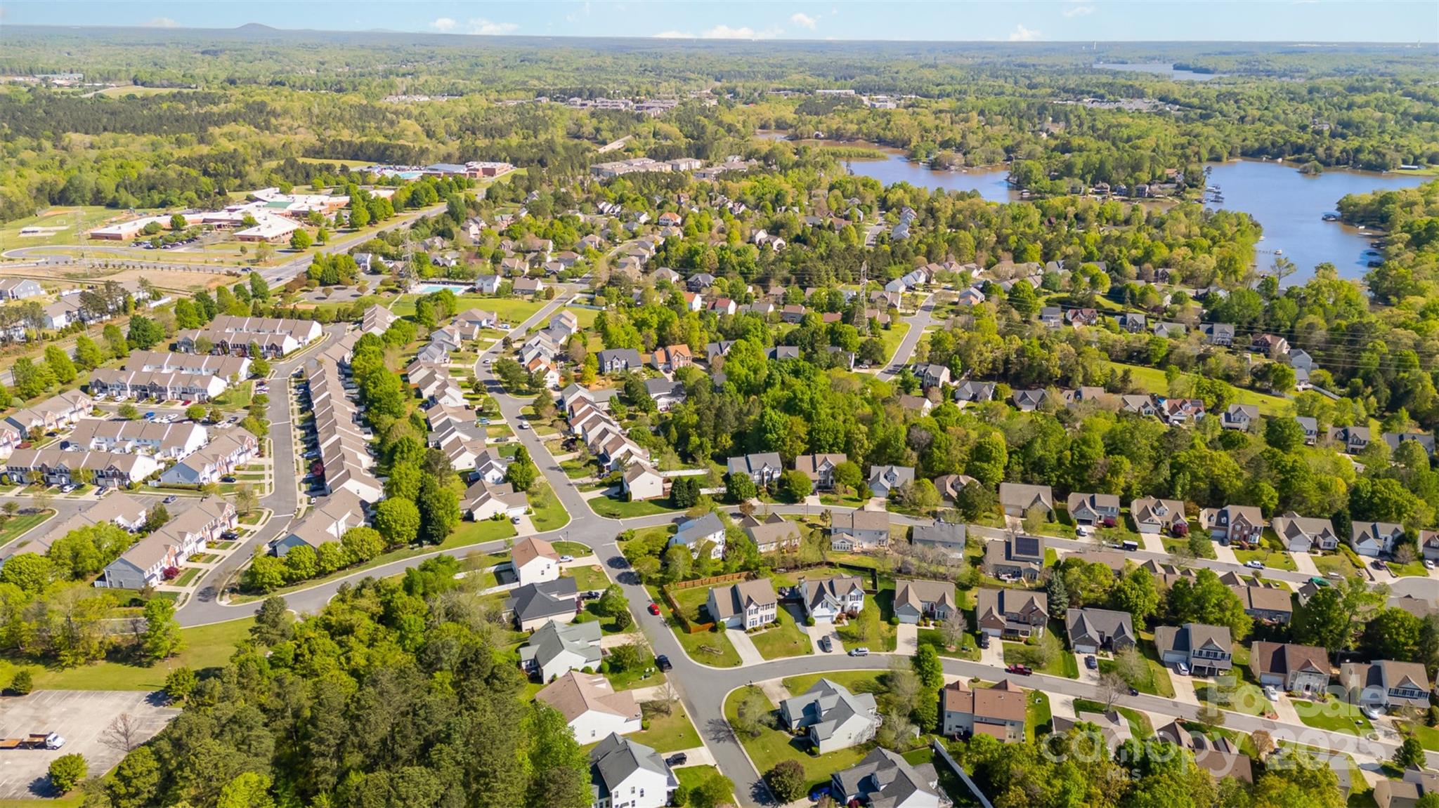 Autumn Cove At Lake Wylie - Residential