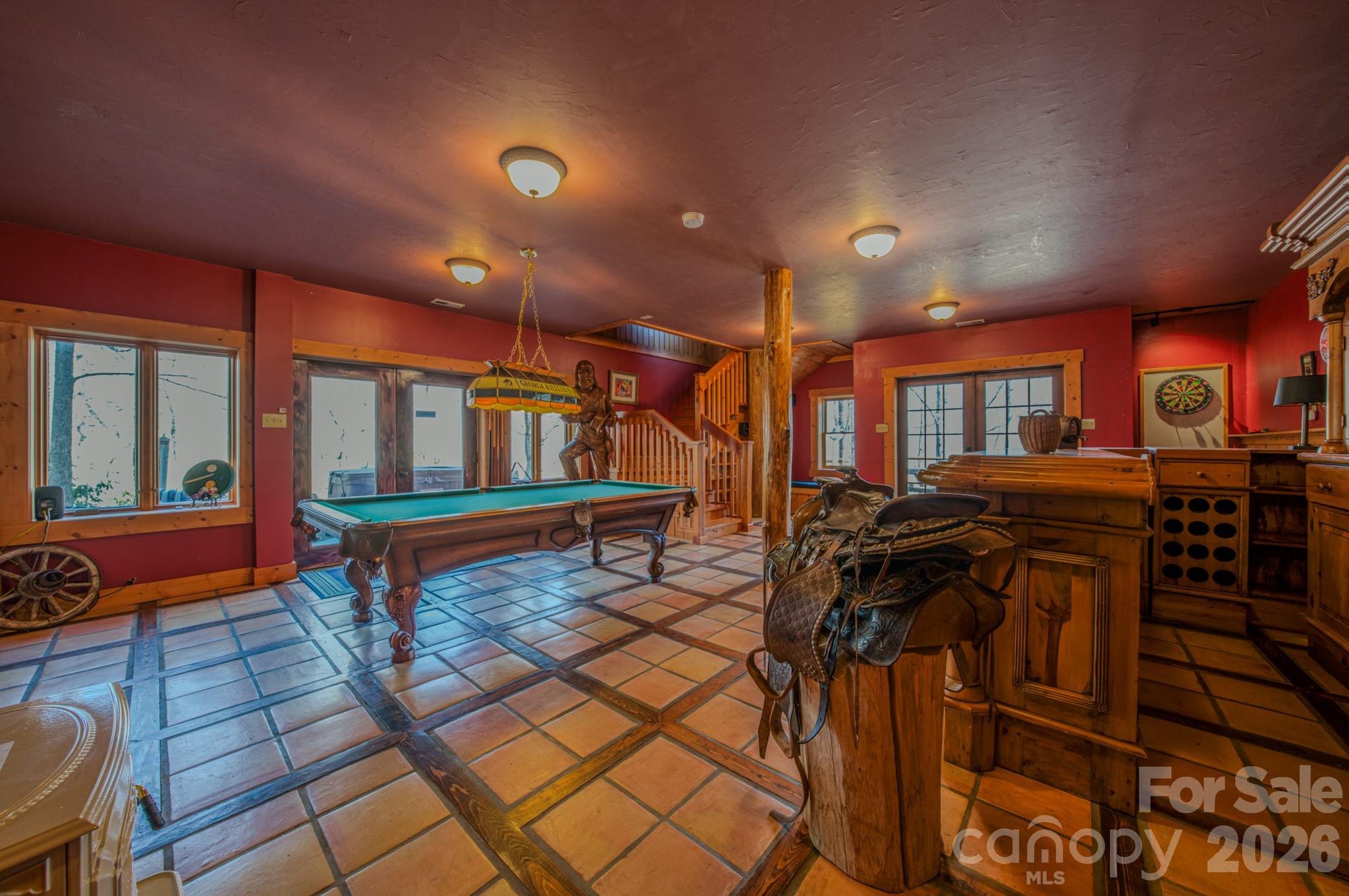 Gateway Mountain - Residential