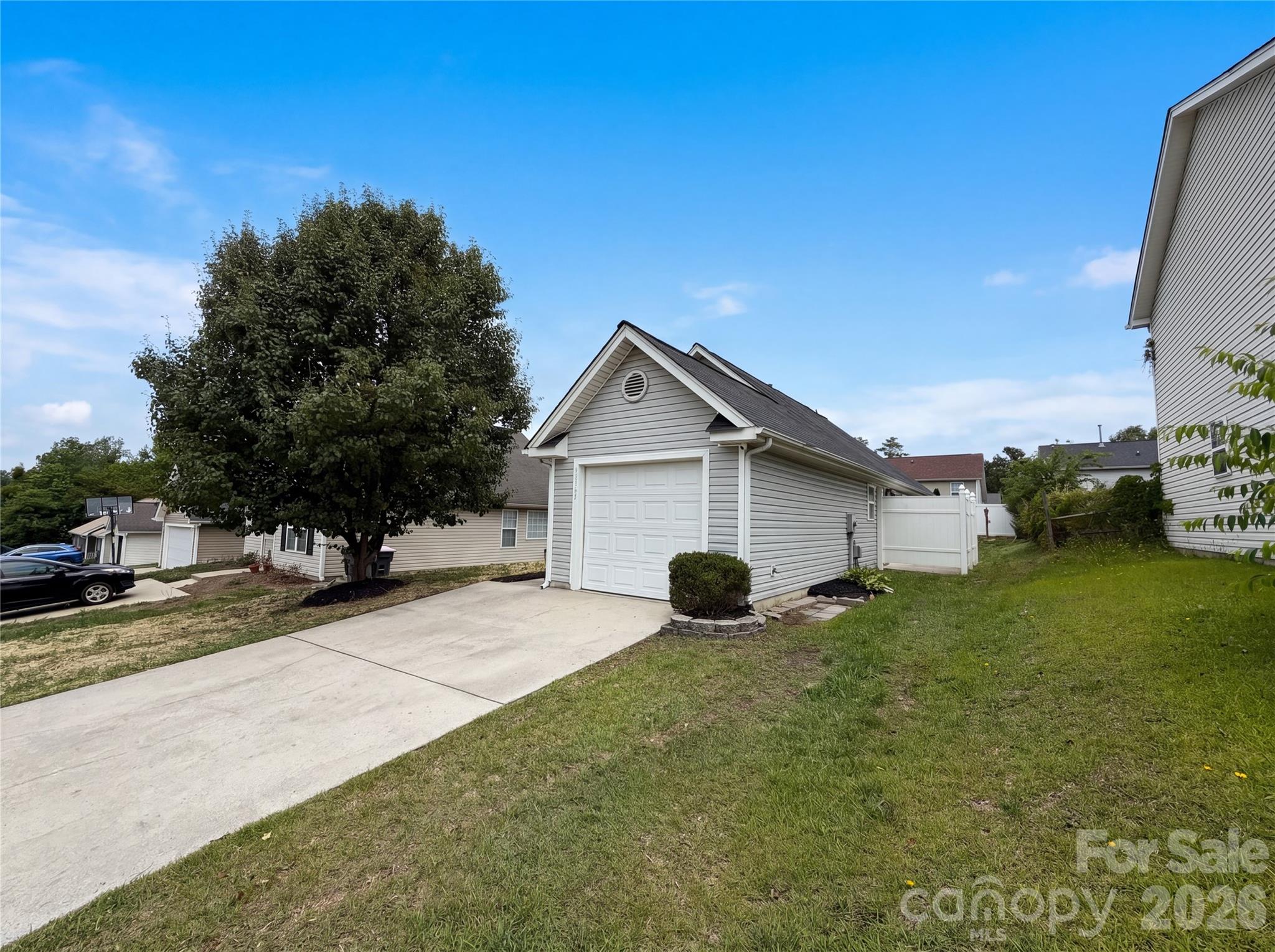 Mission Hills - Residential