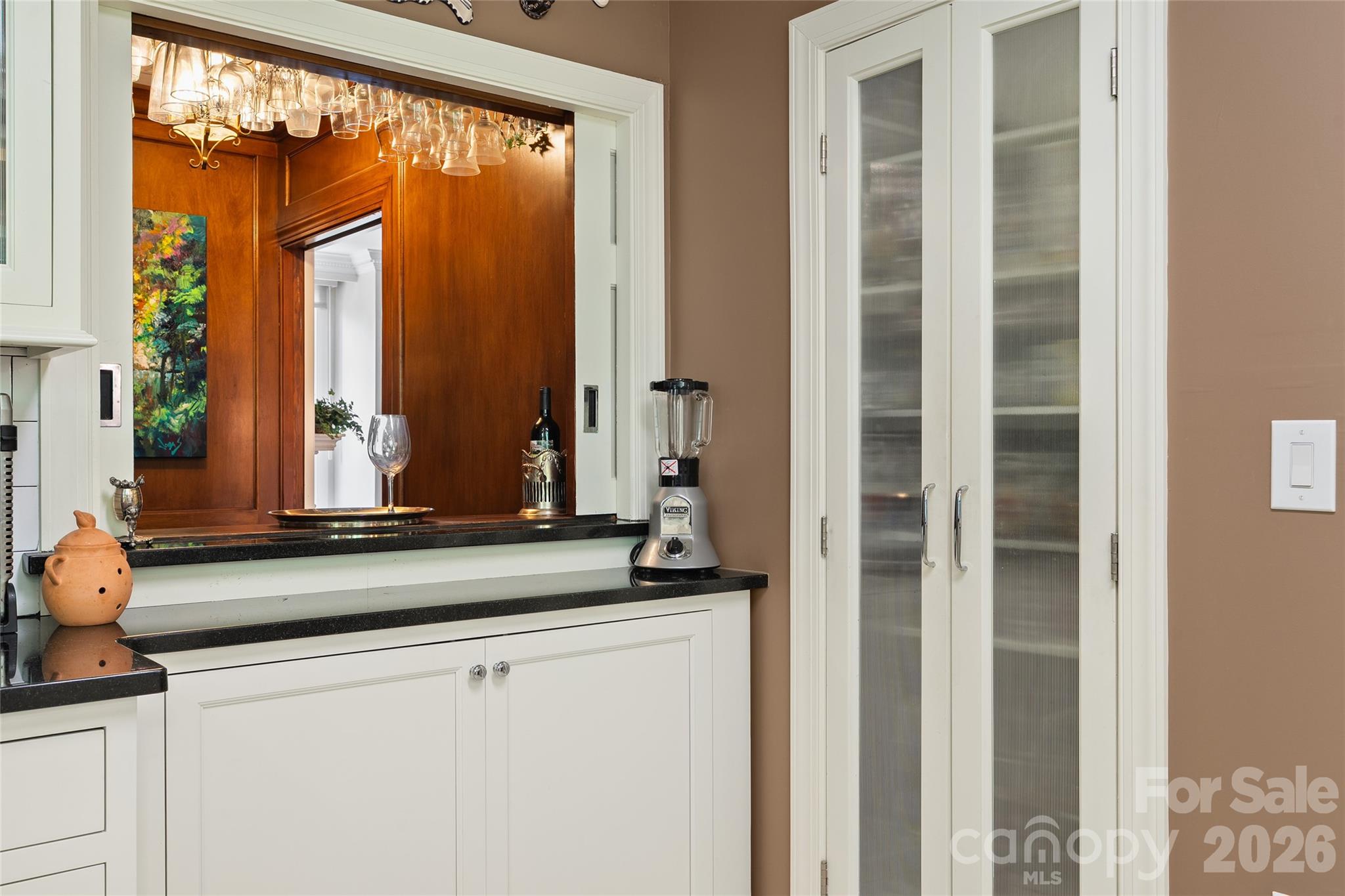 Longchamps Condos - Residential