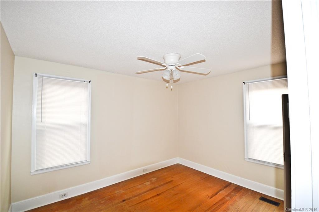 Seventeen Acres - Residential