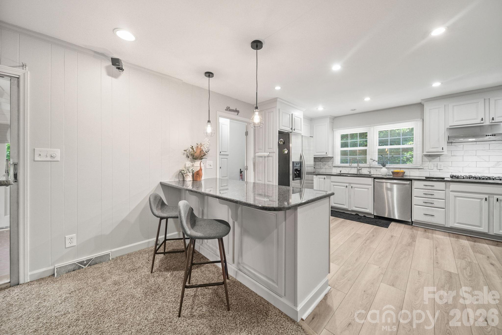 Lansdowne - Residential