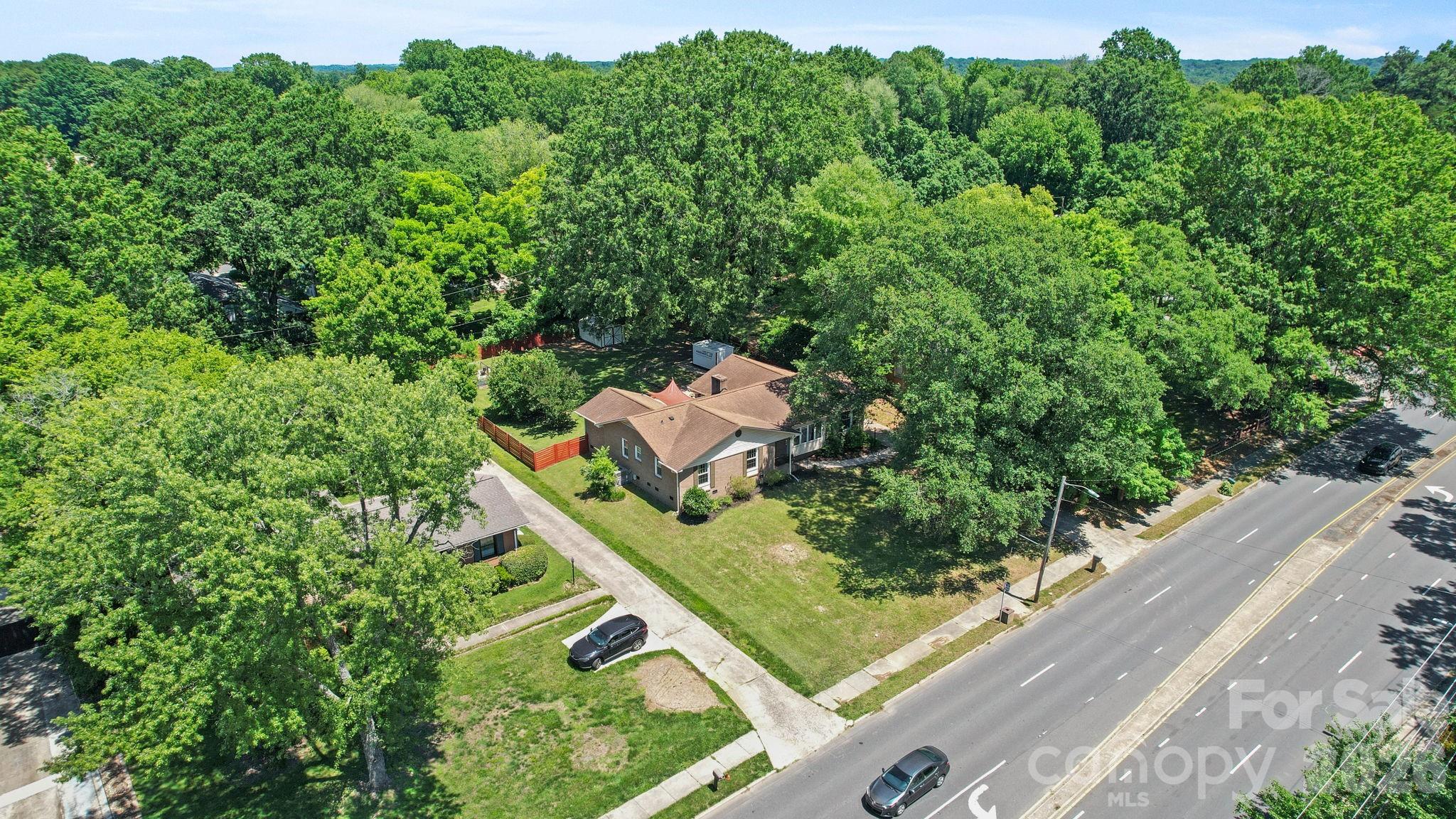Lansdowne - Residential