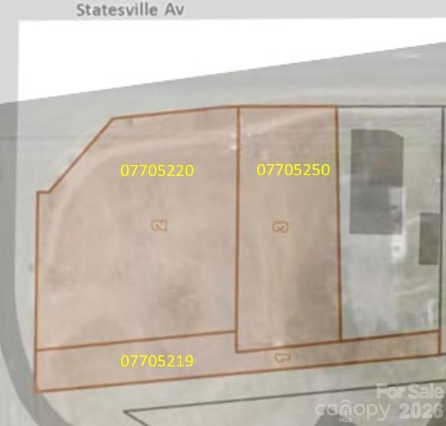Per tax records, property [properties] is zoned I1/ML-1 (Light industrial, which offers a HUGE variety commercial options). PLEASE DO NOT DISTURB TENANT NOR WALK PROPERTY NEXT DOOR. Property is 3-folio assemblage totaling approximately .45 acre; 077-052-50, 077-052-20, 077-052-19. OWNER/CREATIVE FINANCING POSSIBLE.
