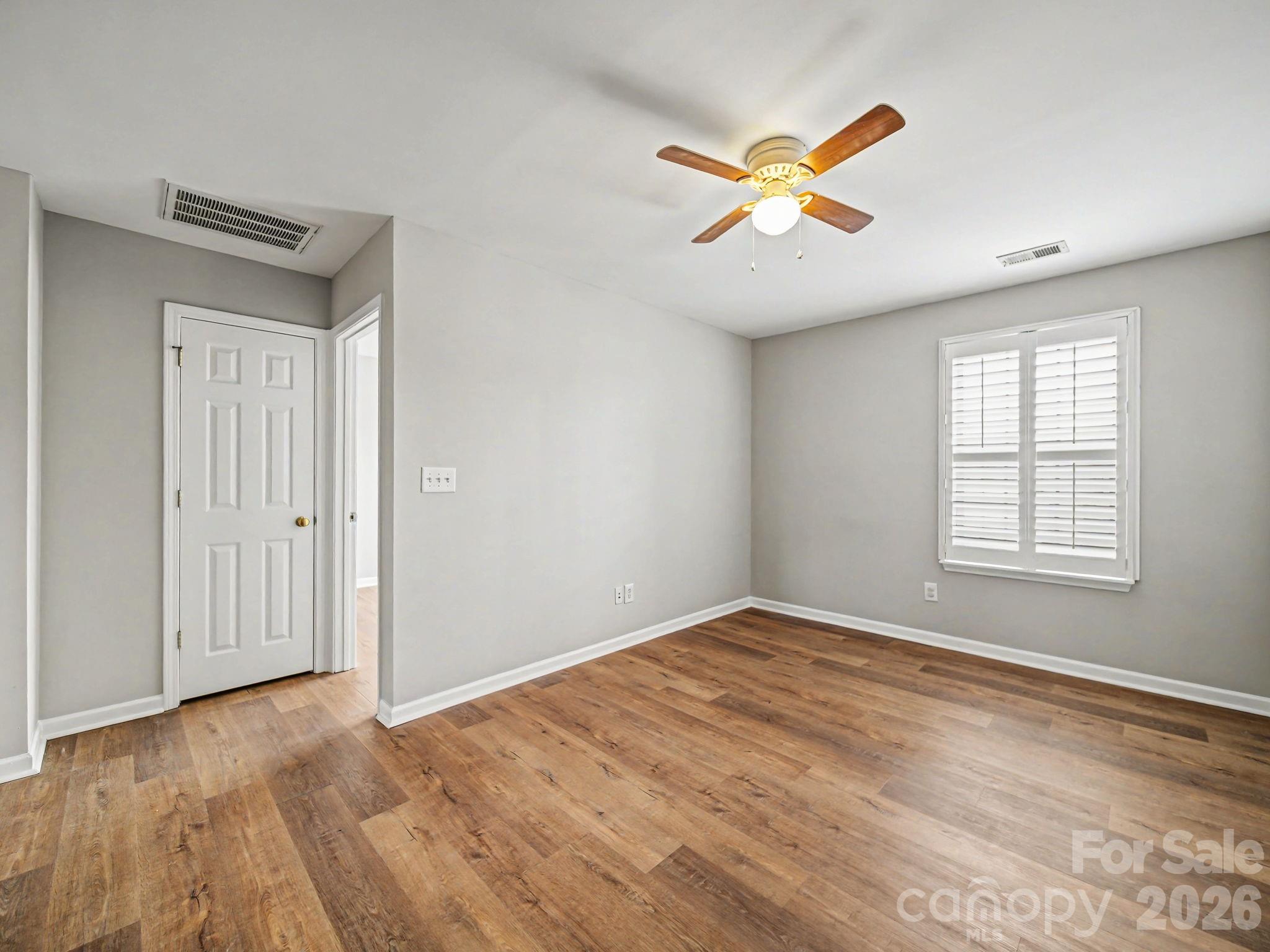 Cascades at River Crossing - Residential
