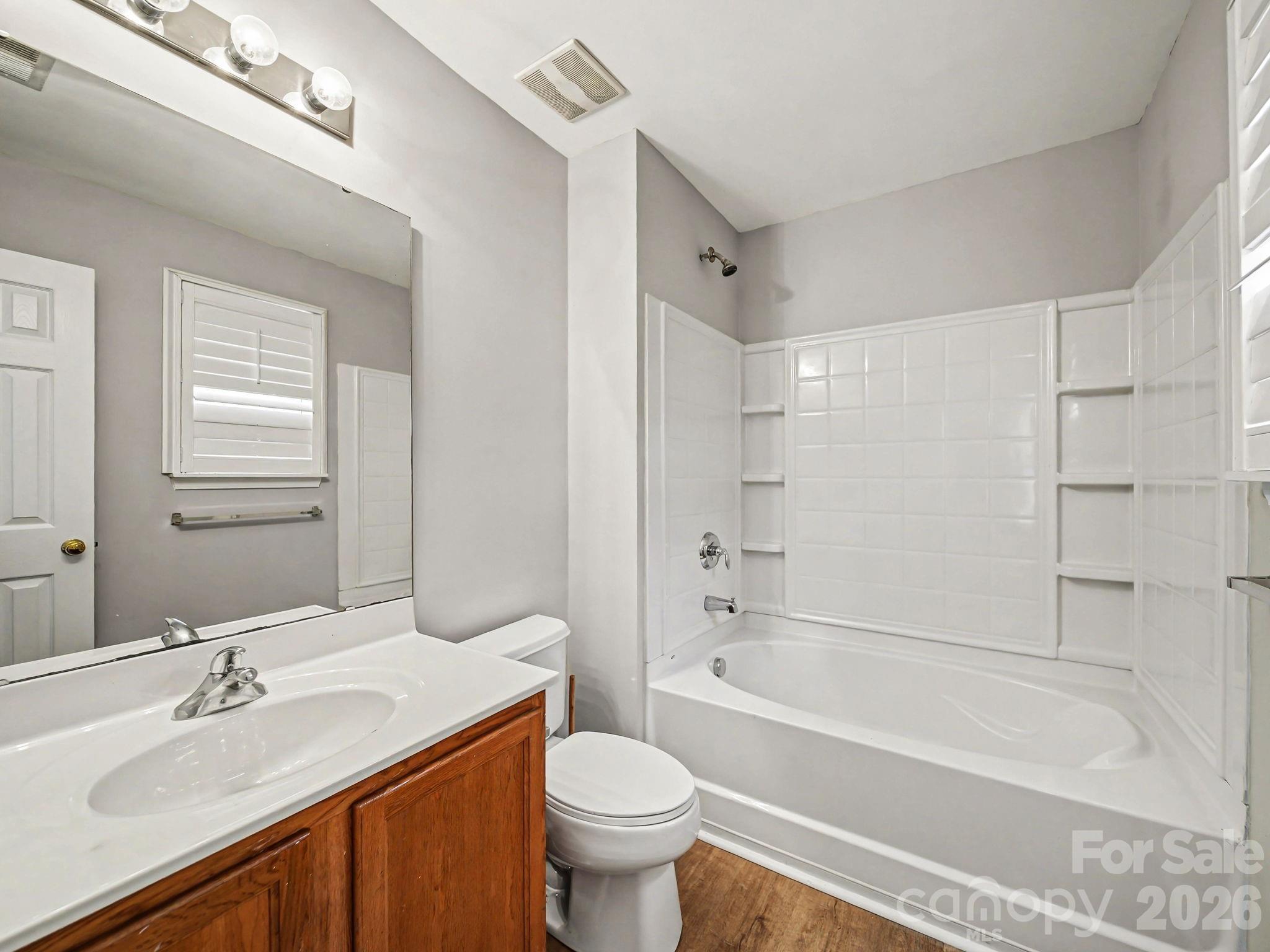 Cascades at River Crossing - Residential