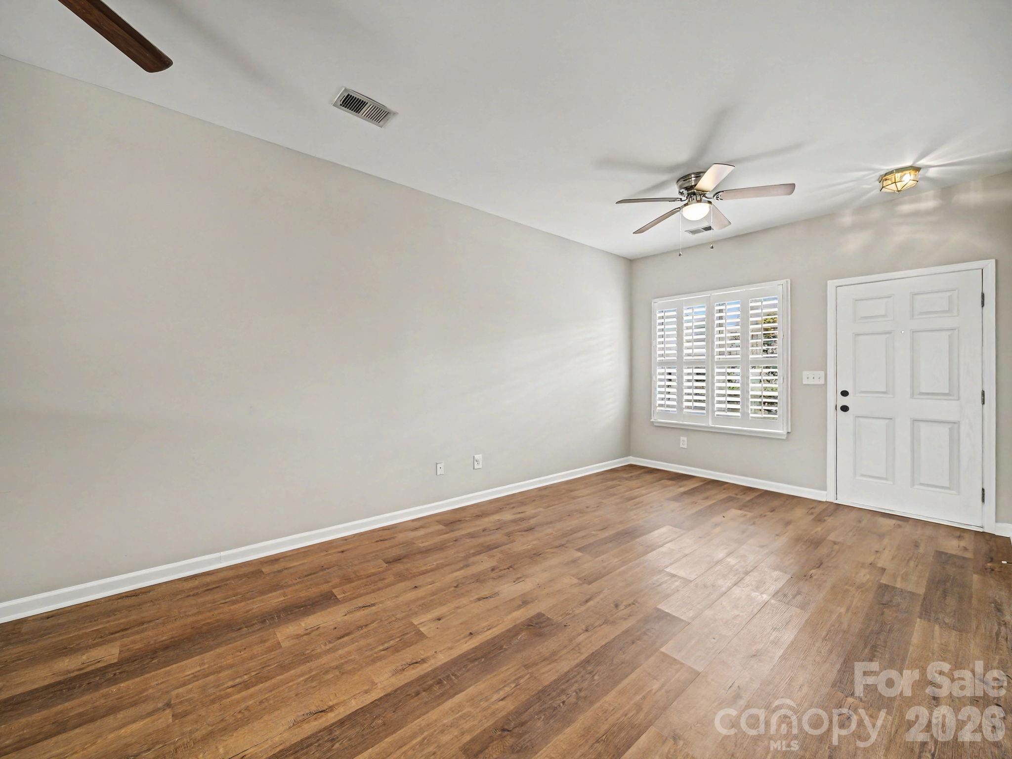Cascades at River Crossing - Residential