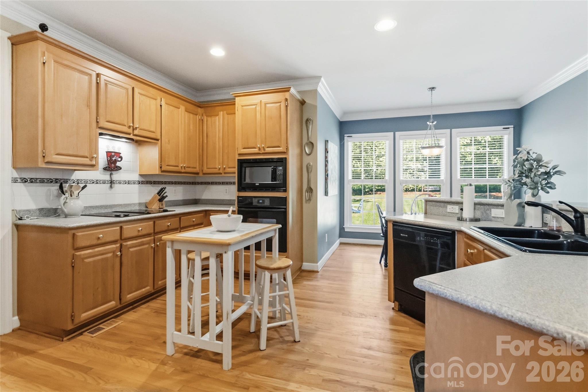 MacAulay - Residential