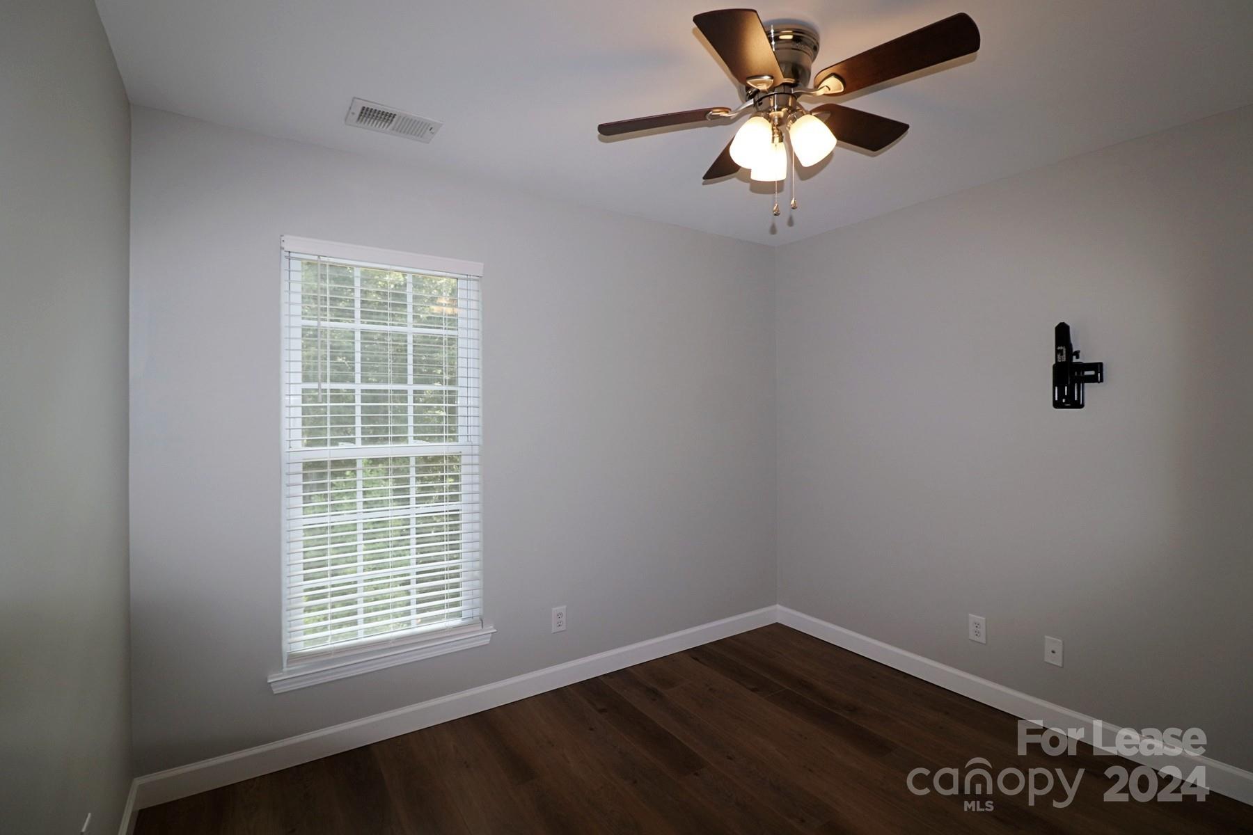 Baxter Village - Residential Lease