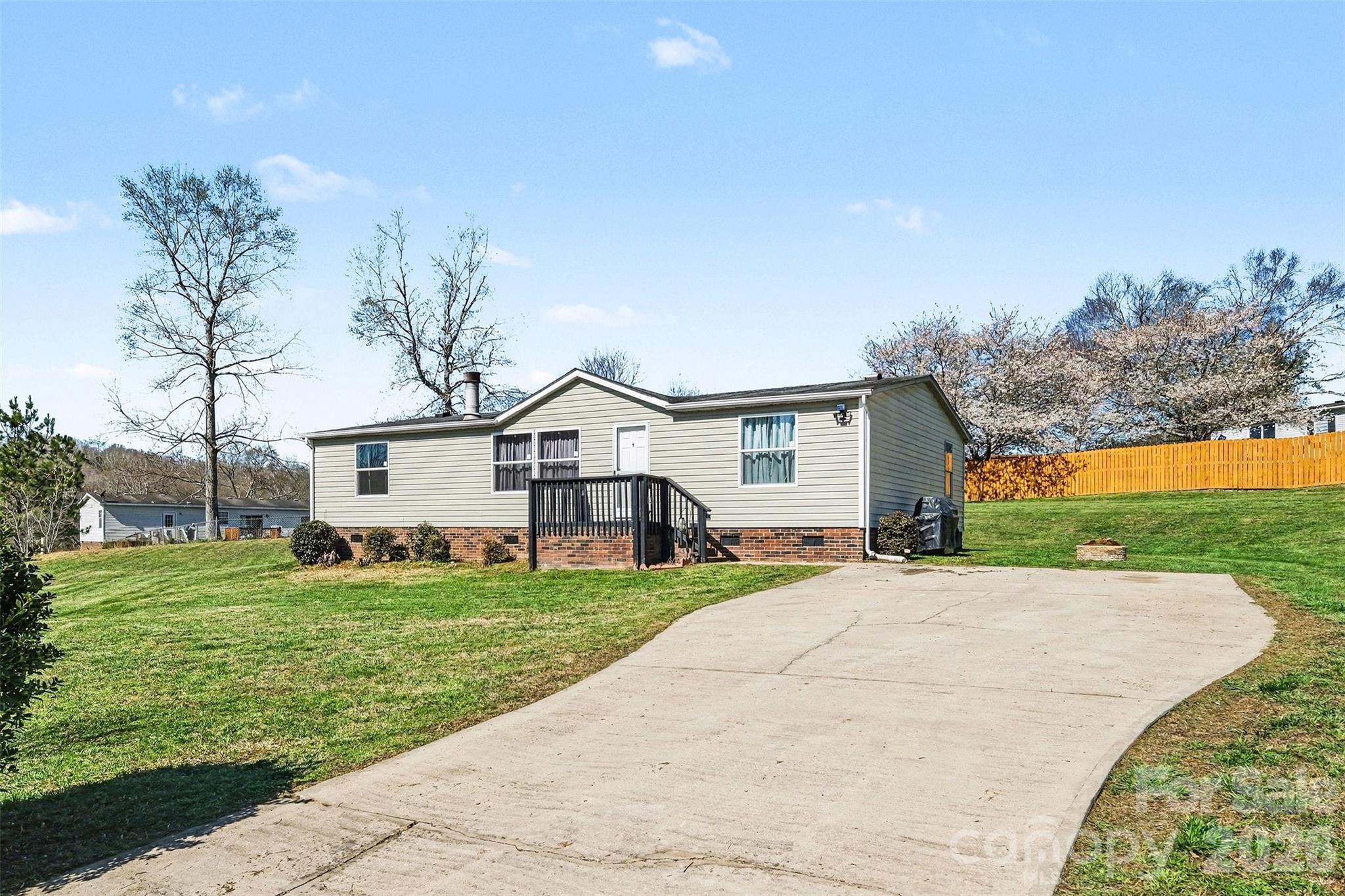 Hoyles Creek - Residential