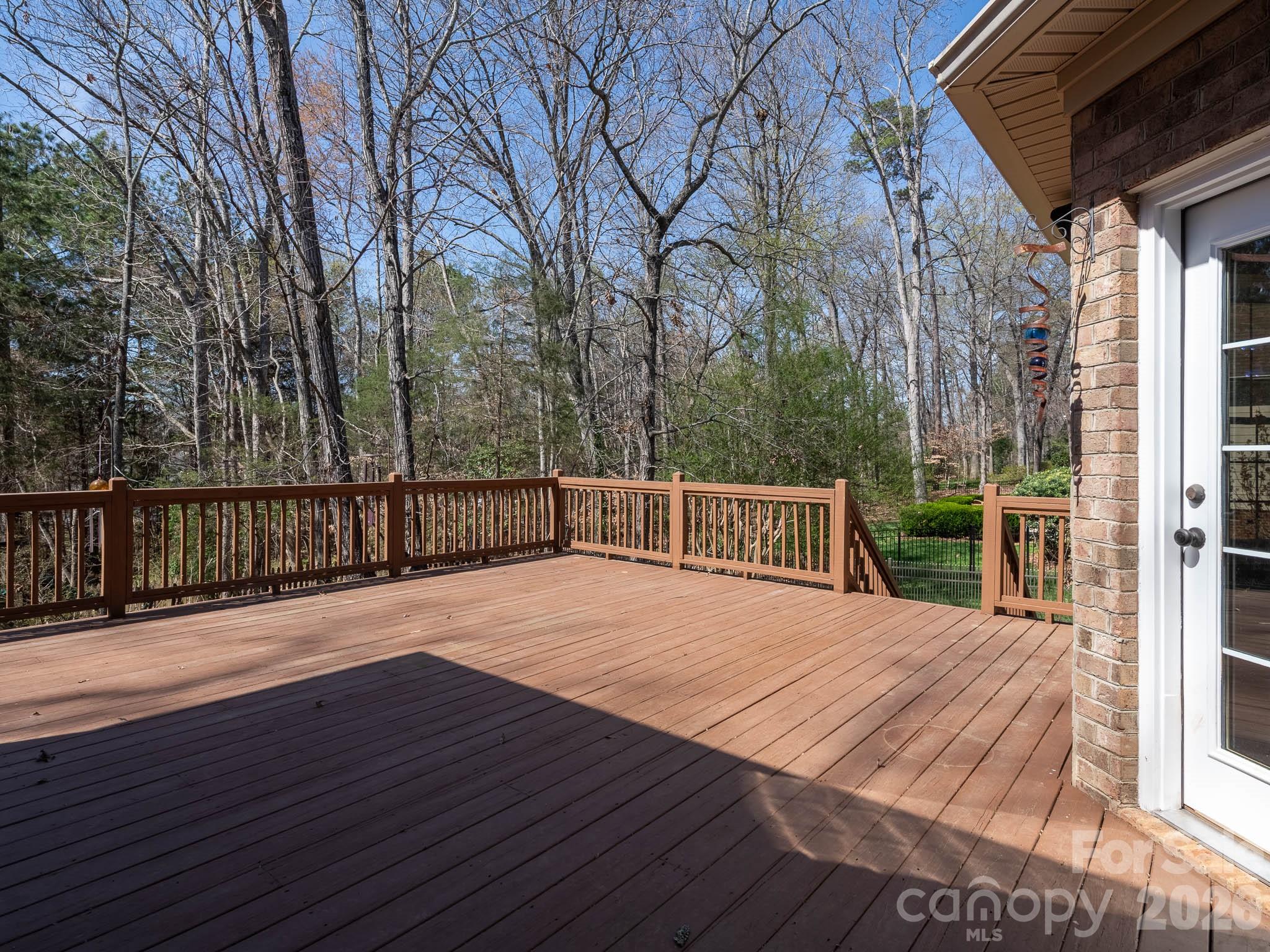 Cowans Ford Country Club - Residential