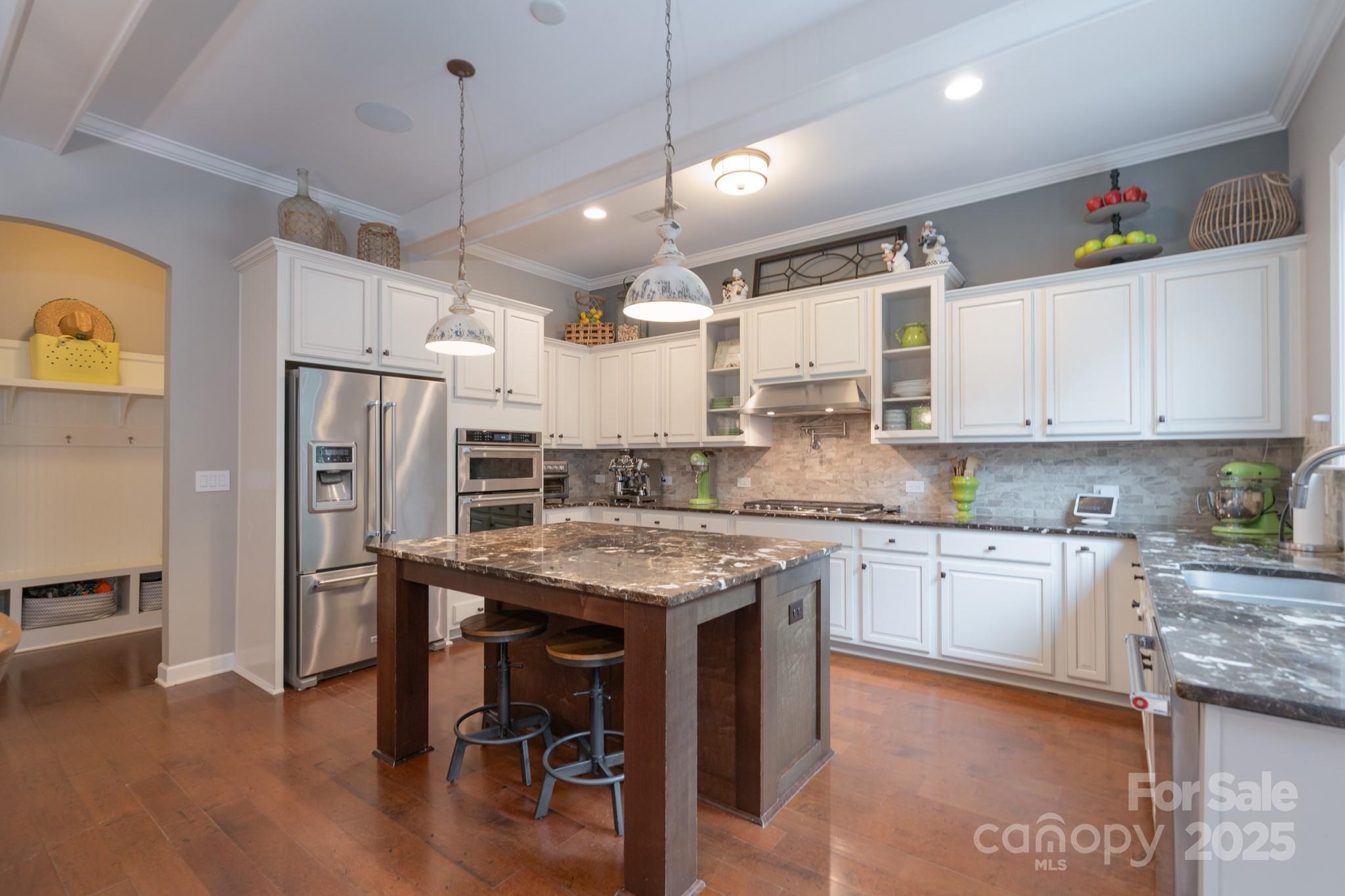 Lake Ridge - Residential