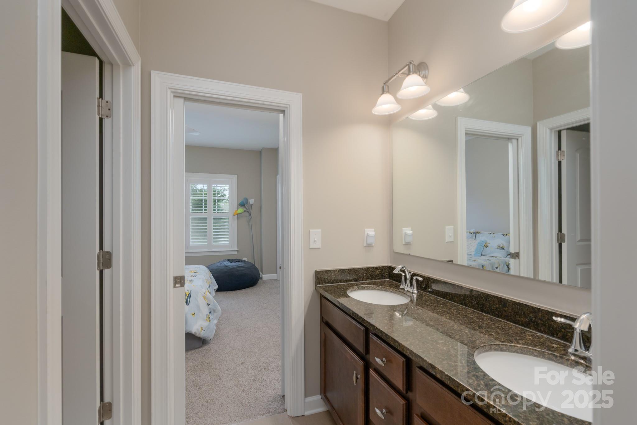 Lake Ridge - Residential