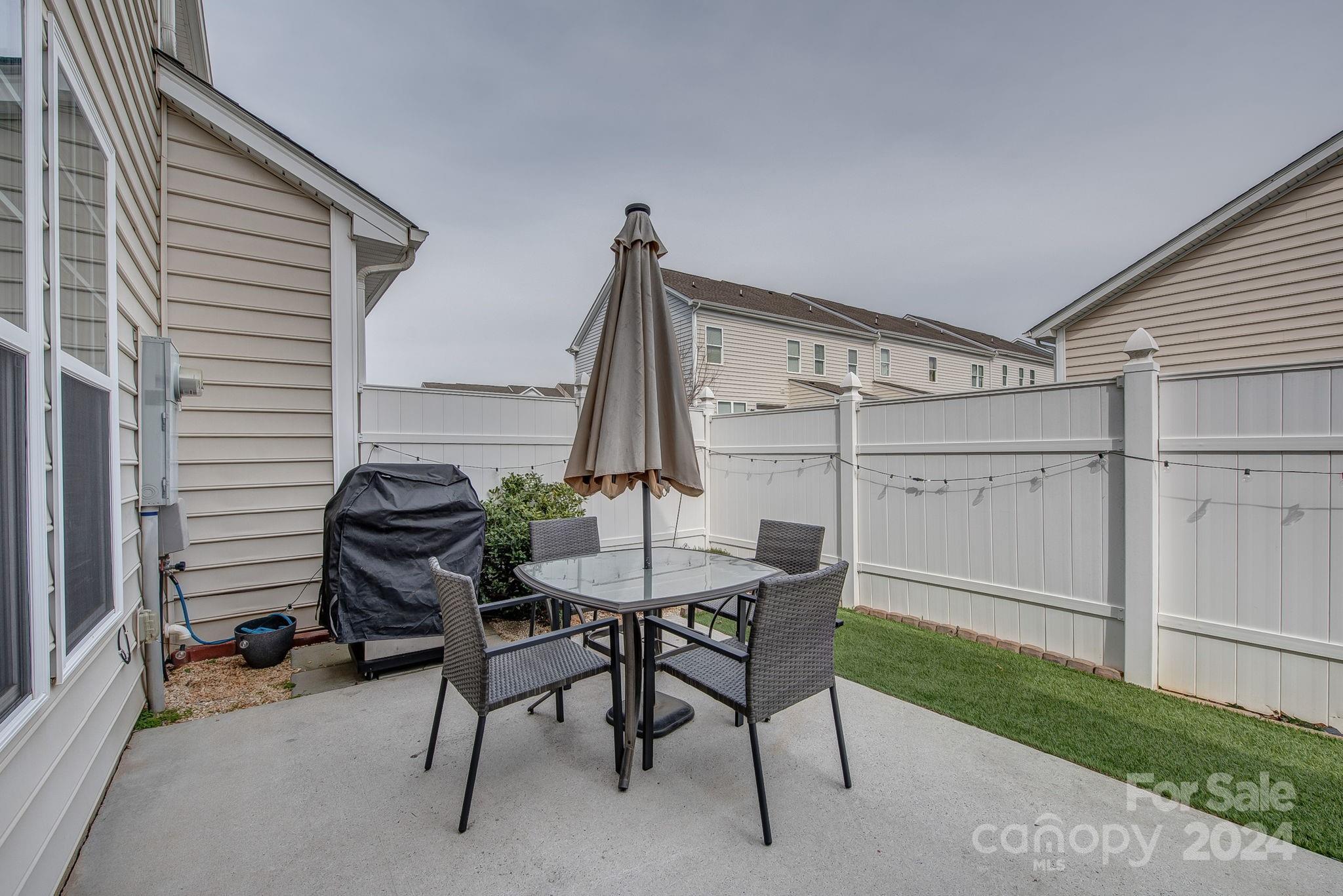 Waters Edge - Residential
