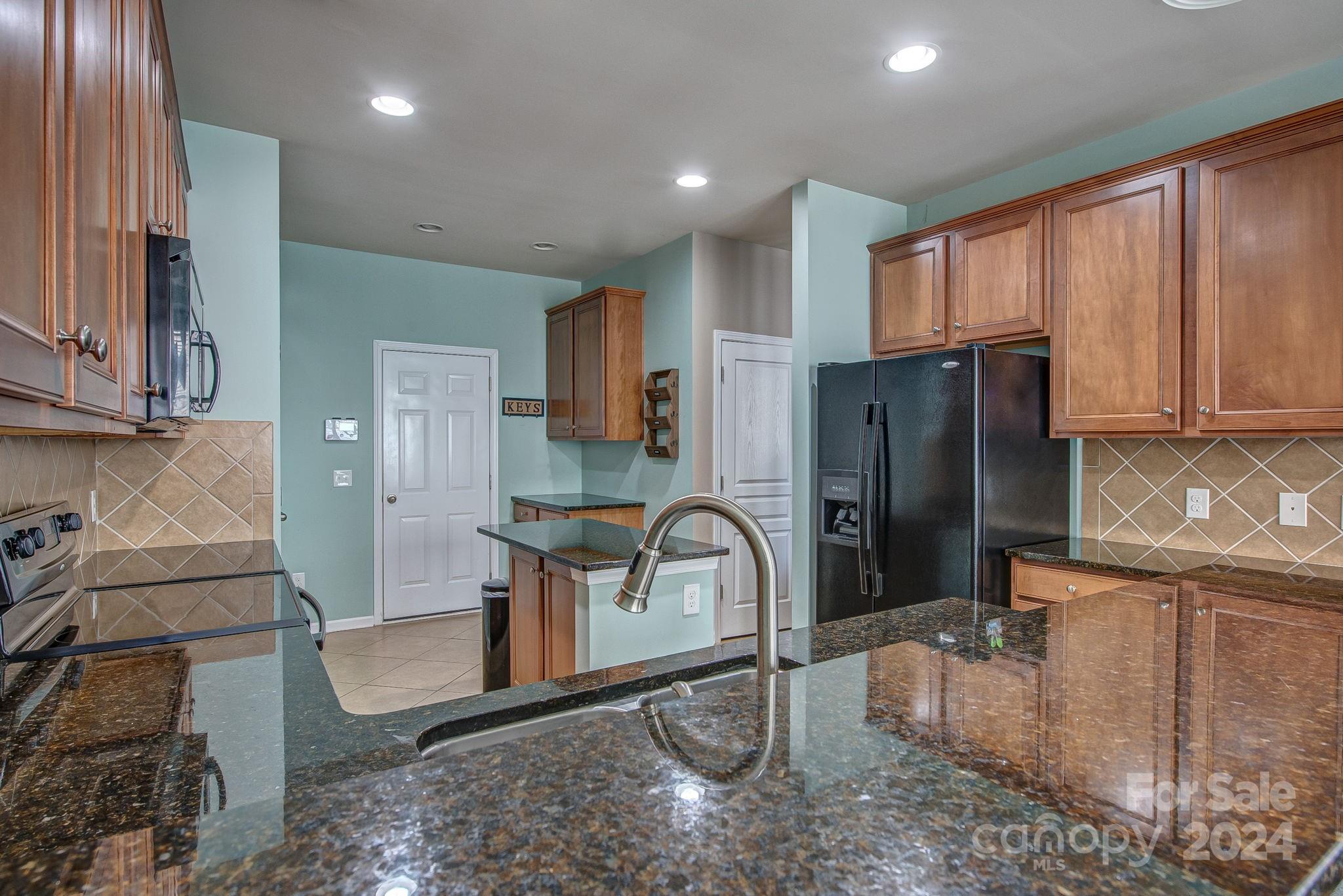 Waters Edge - Residential