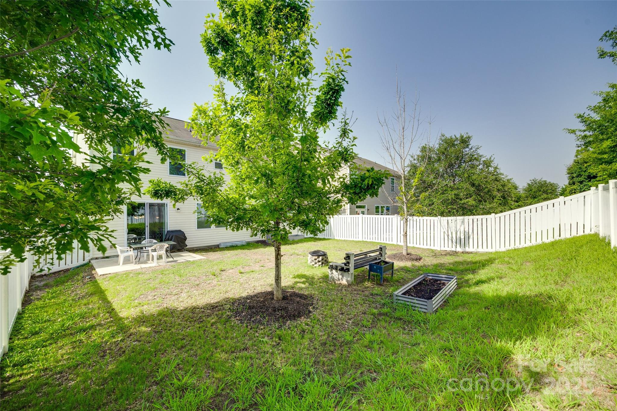 Kings Grove Manor - Residential
