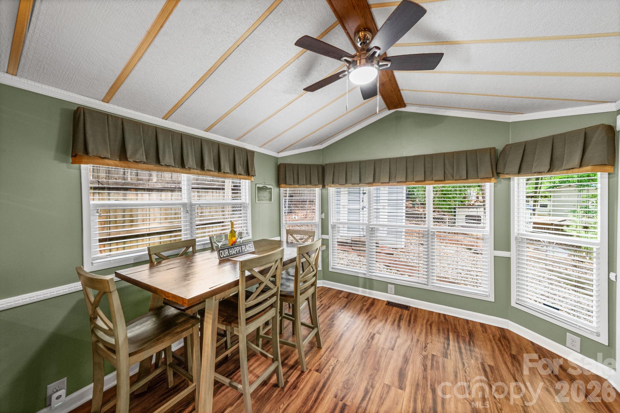 Twin Harbor - Residential