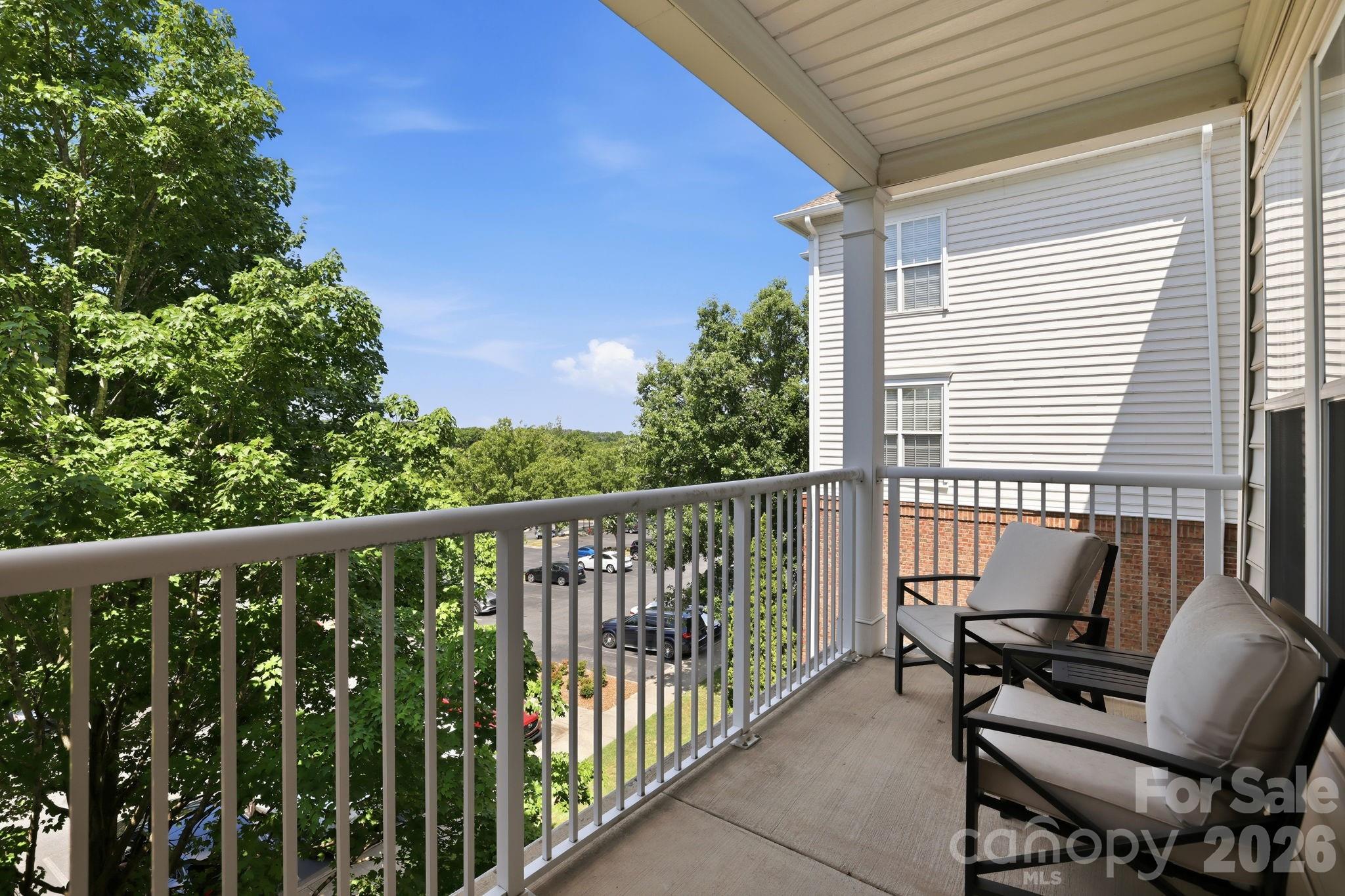 Belle Vista - Residential