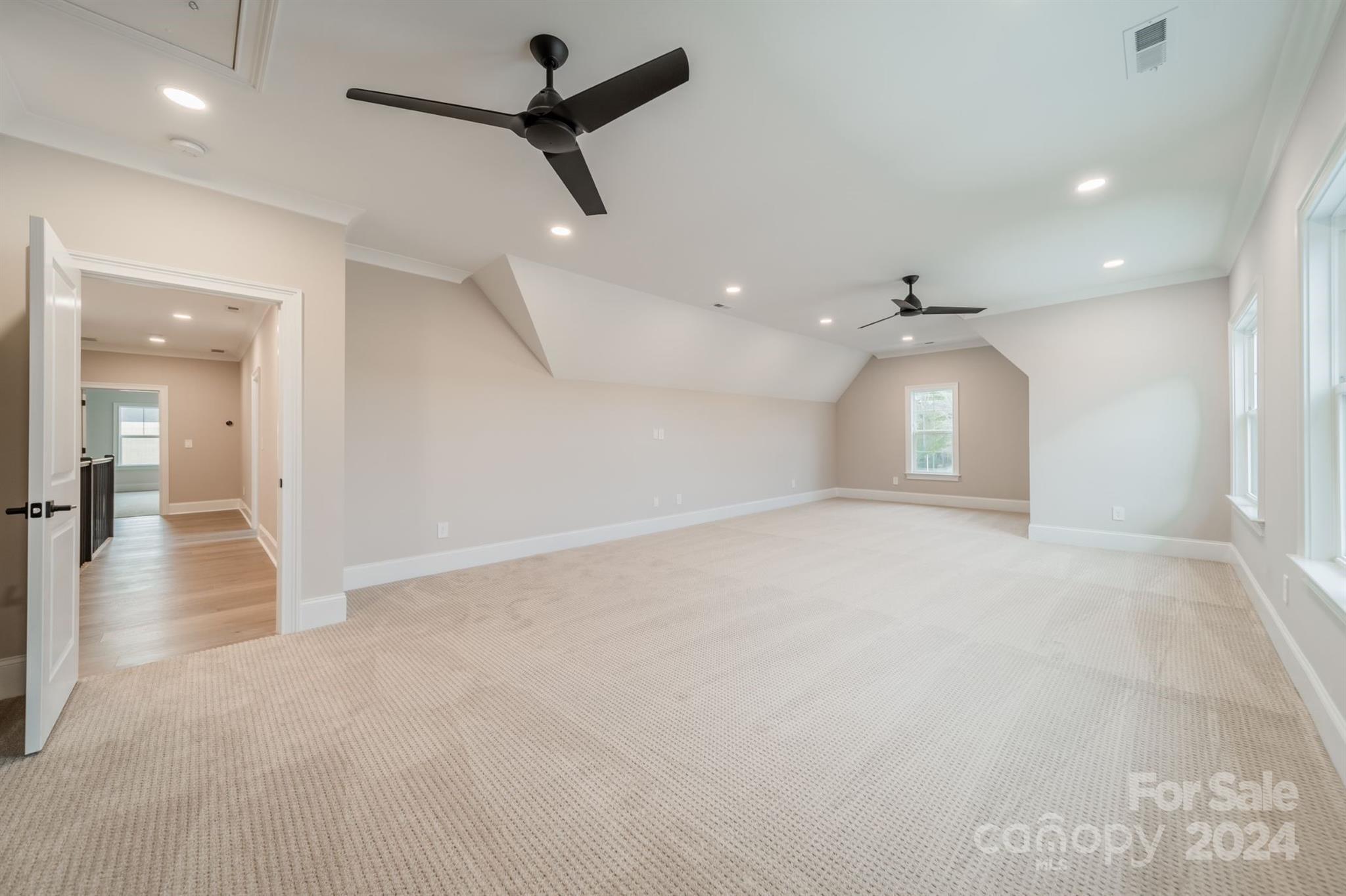 Caroline Acres - Residential