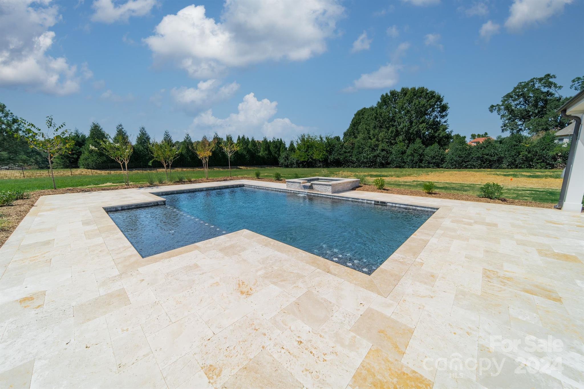 Caroline Acres - Residential