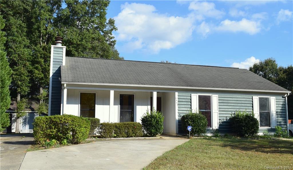 Large ranch home with 4 spacious bedrooms, 2 living areas, spacious kitchen, and large flat lot.  Large driveway for for lots of parking.  Home needs renovating and updating, but has tons of potential.  Sold AS-IS, no repairs will be made.