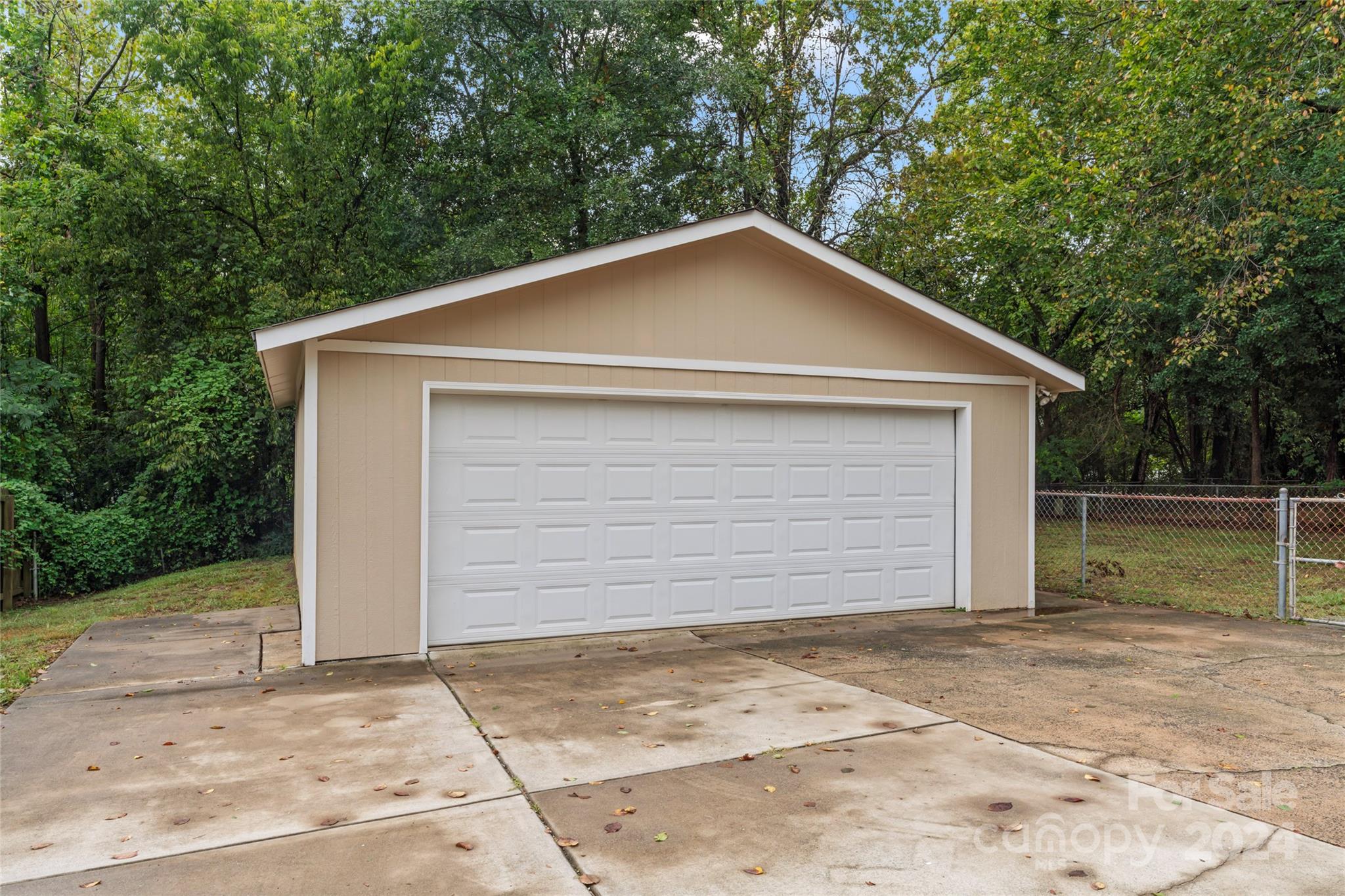 Falconbridge - Residential