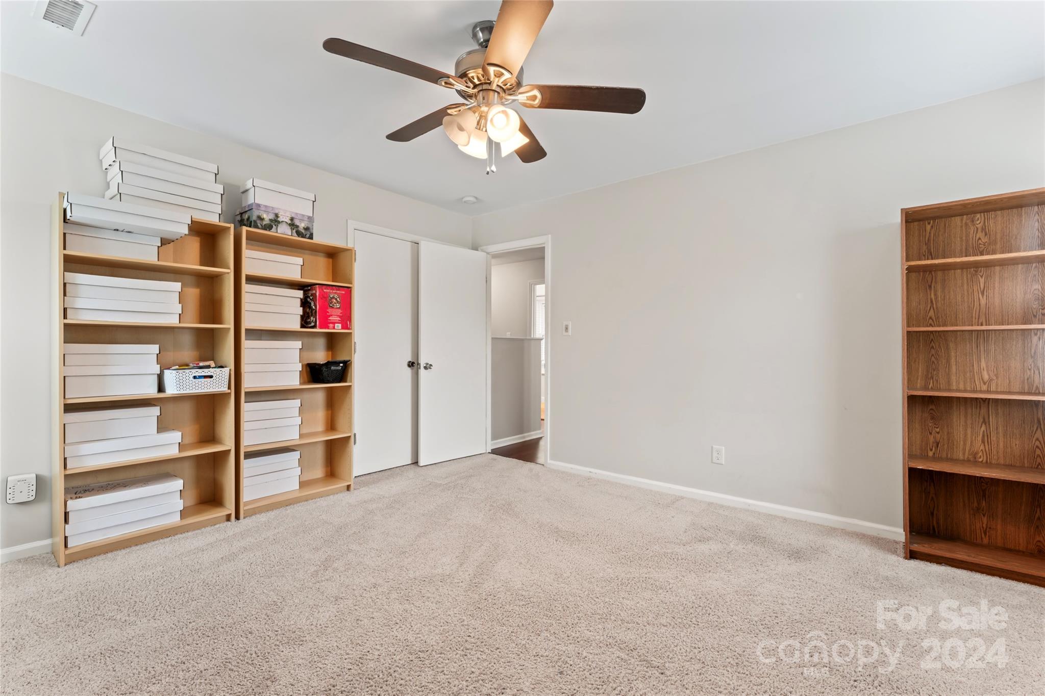 Falconbridge - Residential