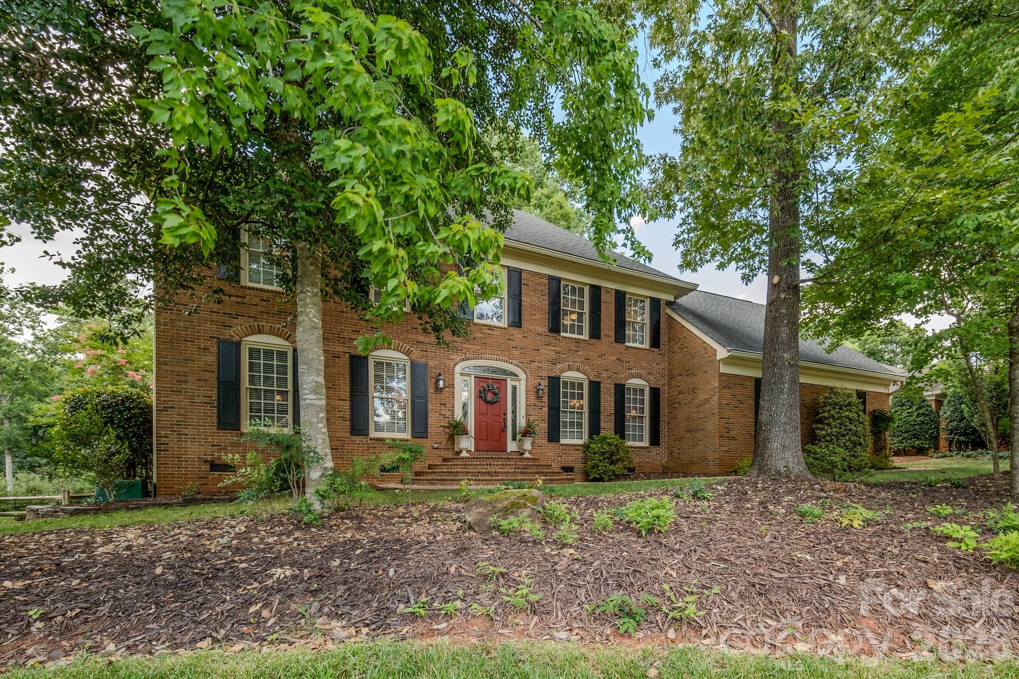 Welcome to the highly sought-after Berkeley community, where convenience, comfort, and charm come together perfectly. Ideally located near premier shopping destinations, exceptional dining, Providence Road, and I-485, top-rated public and private schools, this beautifully maintained home offers everything today's buyers are looking for.
With exceptional curb appeal, this home sits on a beautiful .396-acre lot surrounded by mature trees, lush landscaping, and thoughtfully designed plantings that create a private, serene setting. Featuring 4 spacious bedrooms, 2.5 baths, and a versatile bonus room, this home provides plenty of space for both everyday living and entertaining. The thoughtfully designed floor plan showcases hardwood floors, heavy moldings on the main level, creating a classic, warm and inviting atmosphere.
The kitchen has a breakfast area, perfect for casual meals and gathering with family and friends. Step outside to enjoy your own private retreat, complete with a large deck overlooking a serene outdoor setting—ideal for relaxing mornings or evening entertaining.
The spacious primary suite serves as a true sanctuary, featuring a luxurious en-suite bath with dual vanities, a beautiful walk-in shower, and a jetted soaking tub designed for ultimate relaxation.
With its desirable location, timeless features, and exceptional living spaces, this Berkeley gem is a place you'll be proud to call home for years to come.