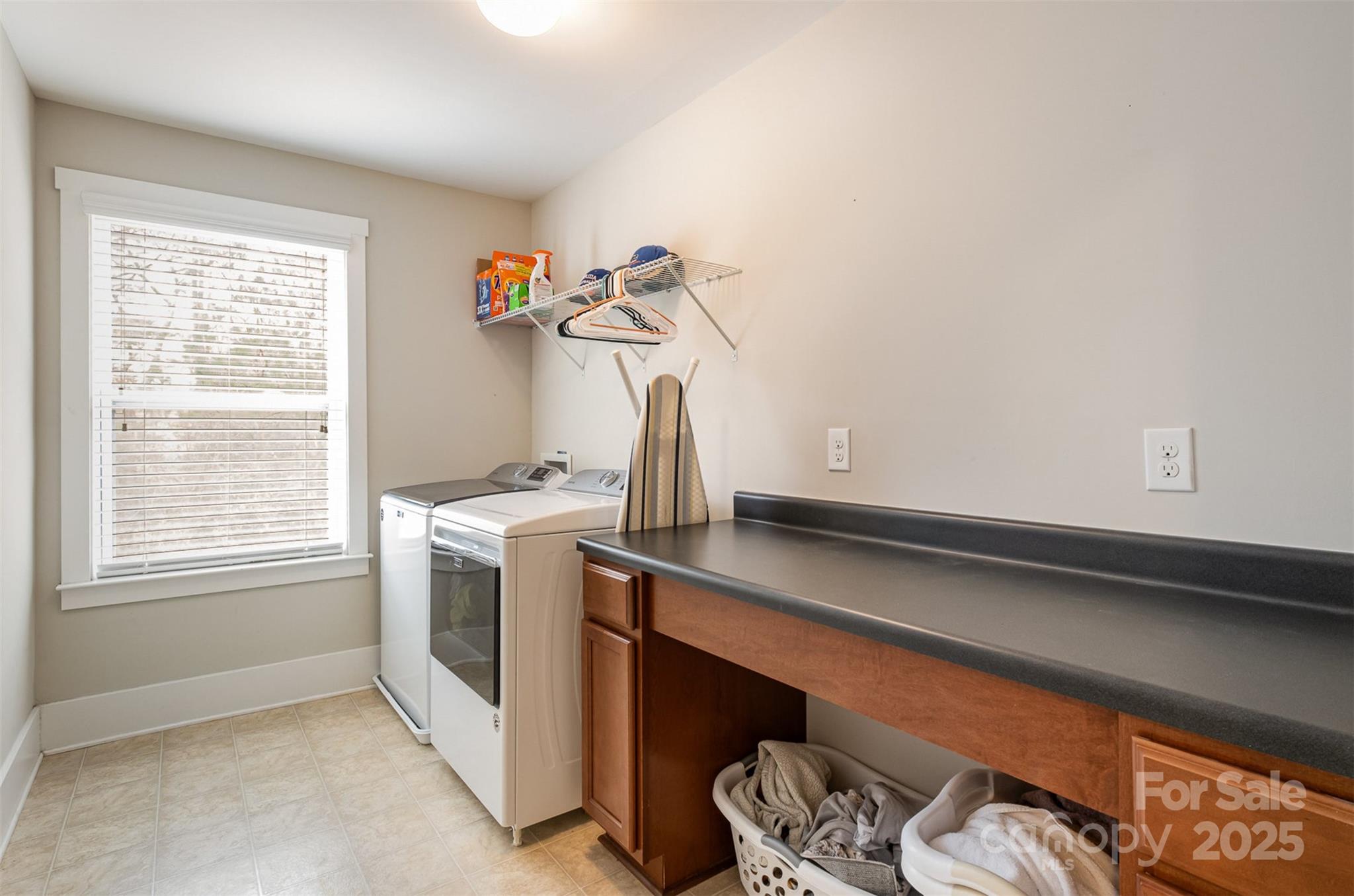 Lake Ridge - Residential
