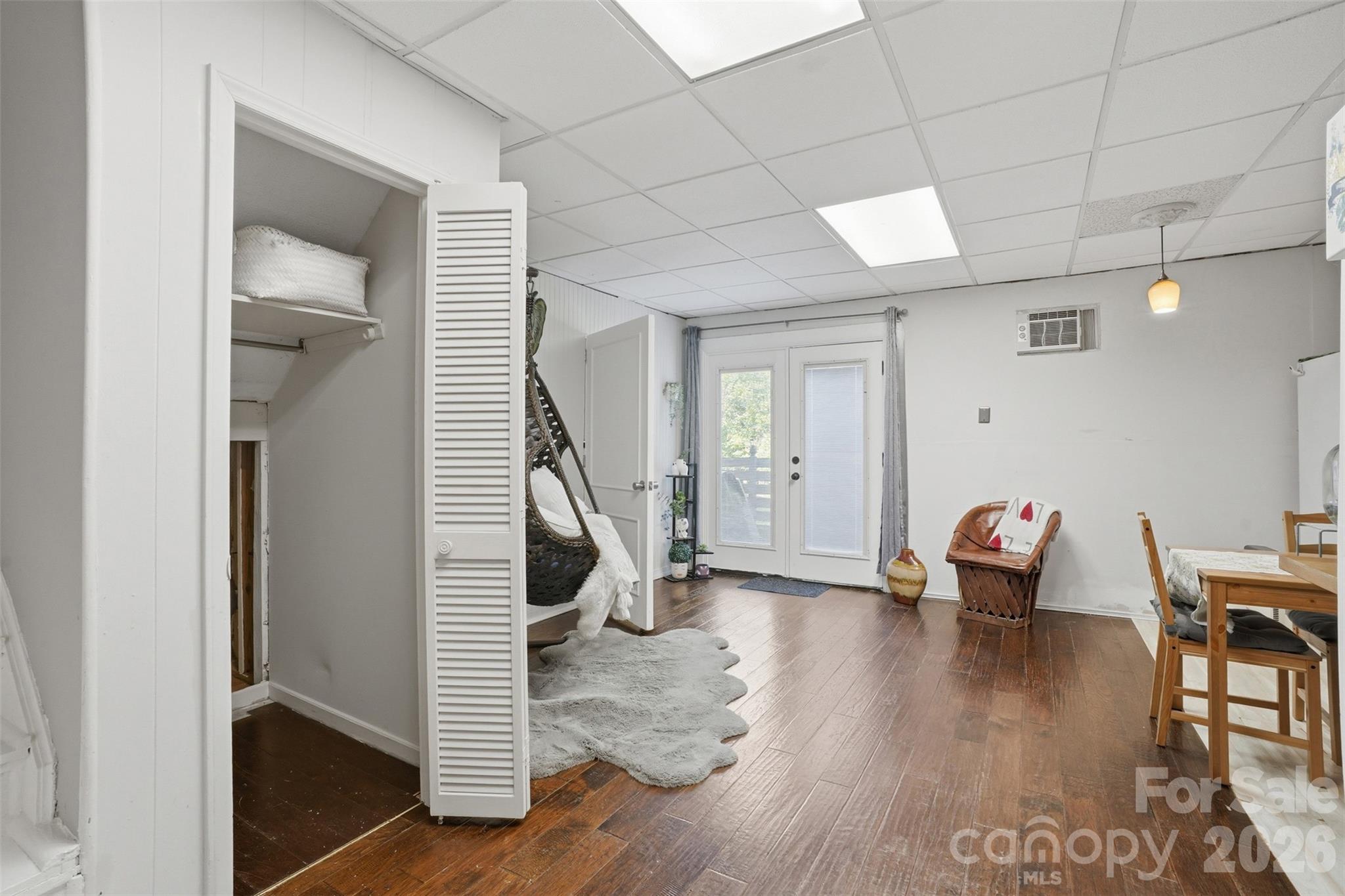 Raintree - Residential