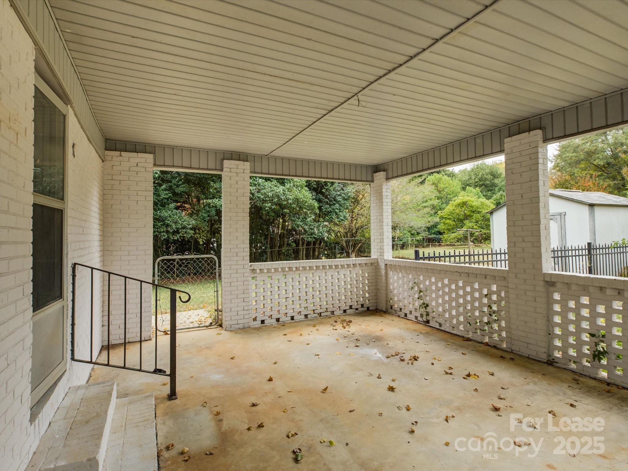 Montclaire - Residential Lease