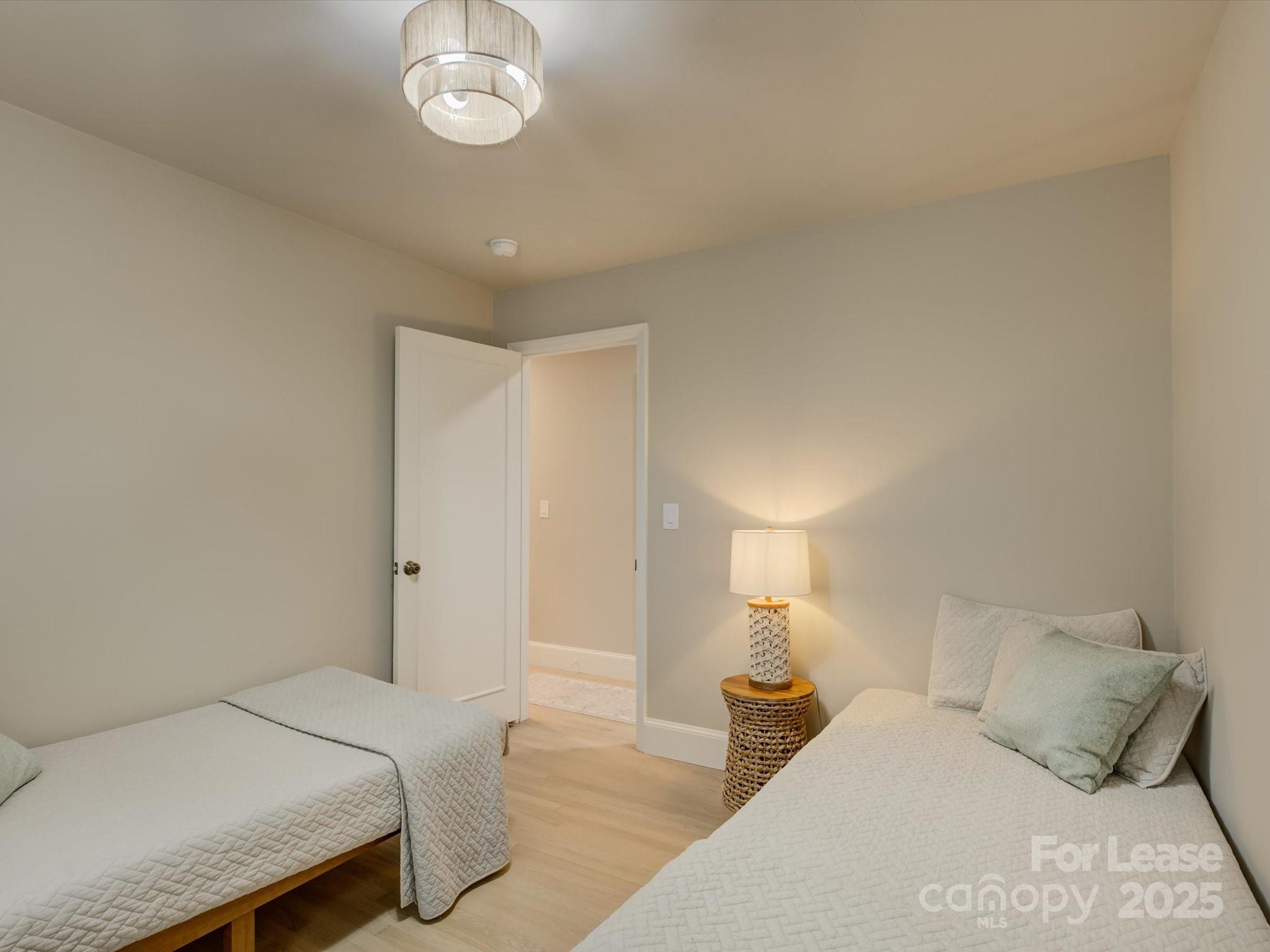 Montclaire - Residential Lease