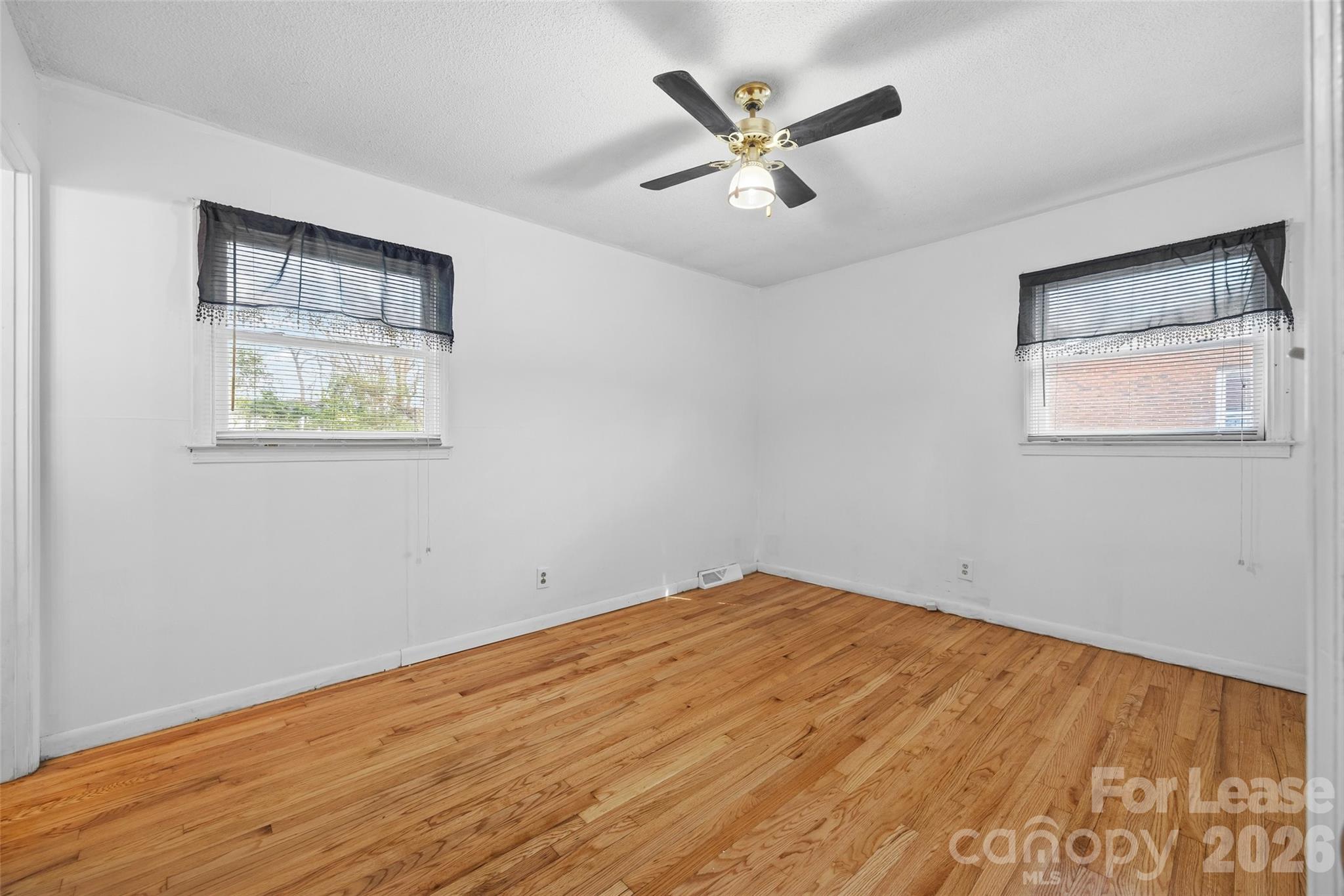Stoneybrook - Residential Lease