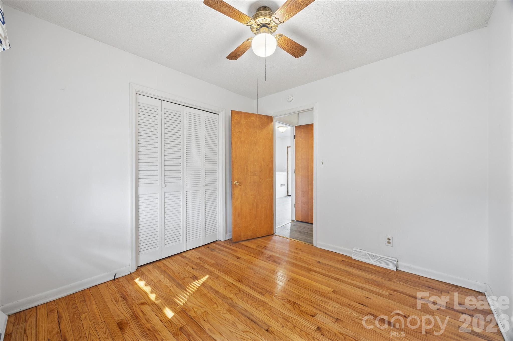 Stoneybrook - Residential Lease