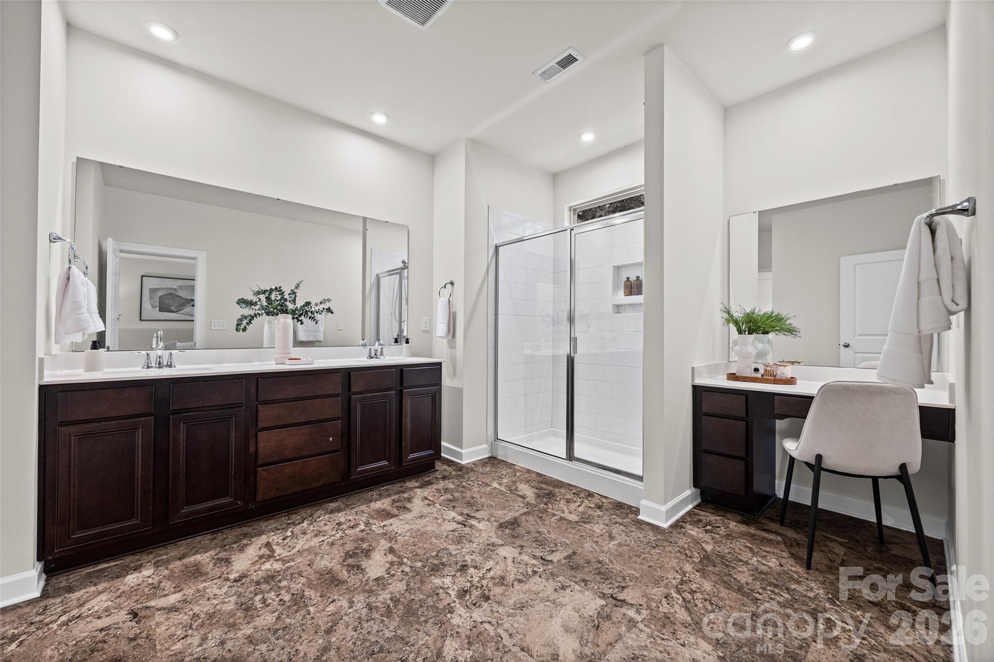 Haywyck Meadows - Residential
