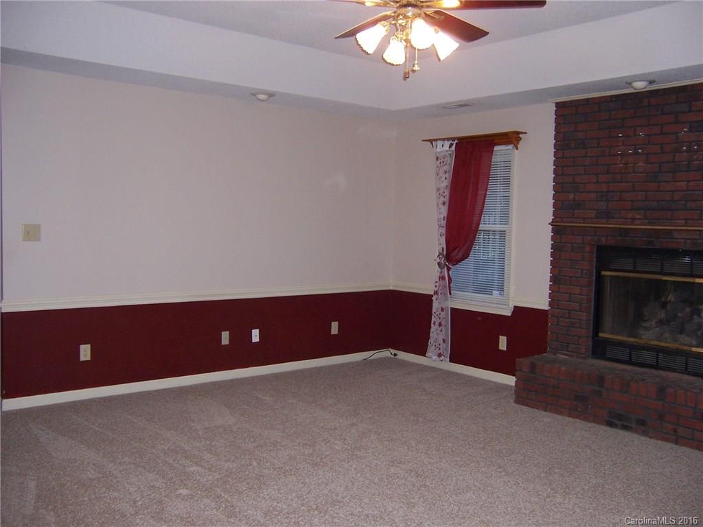 Lake Edward Estates - Residential