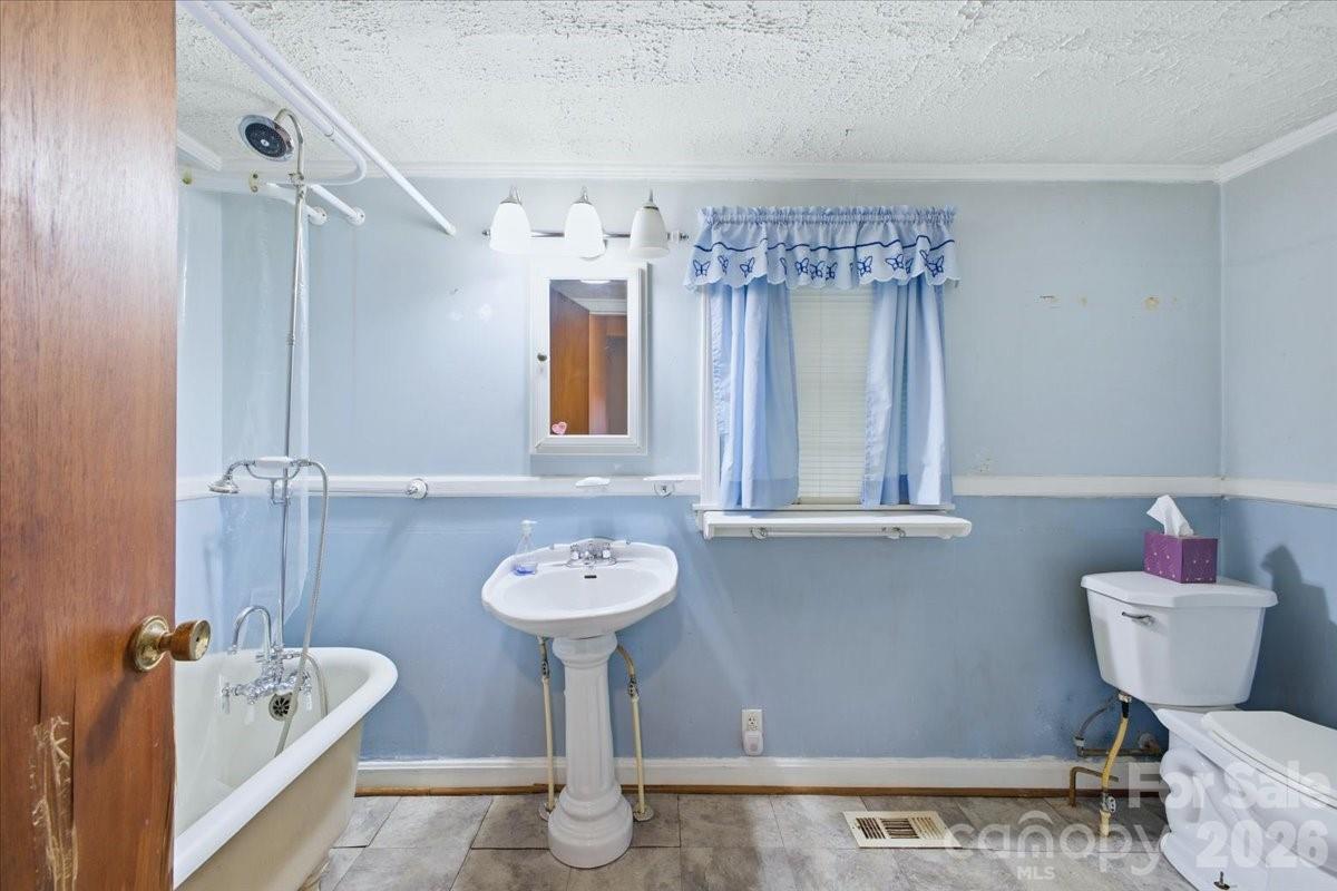 Thrift - Residential