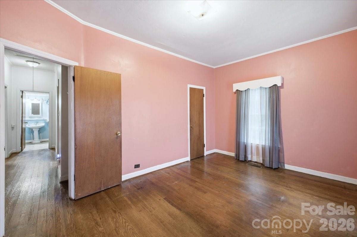 Thrift - Residential