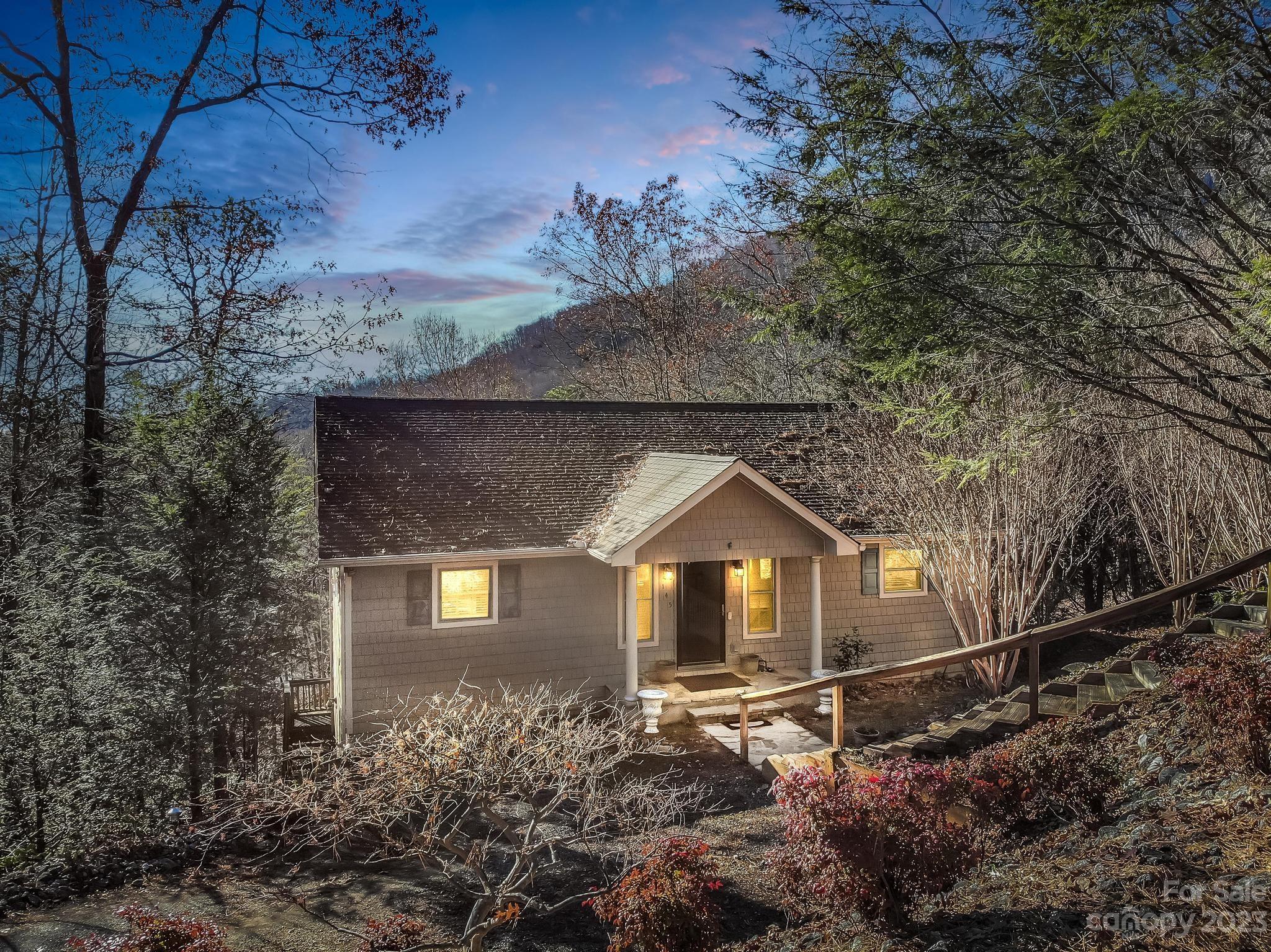Rumbling Bald on Lake Lure - Residential