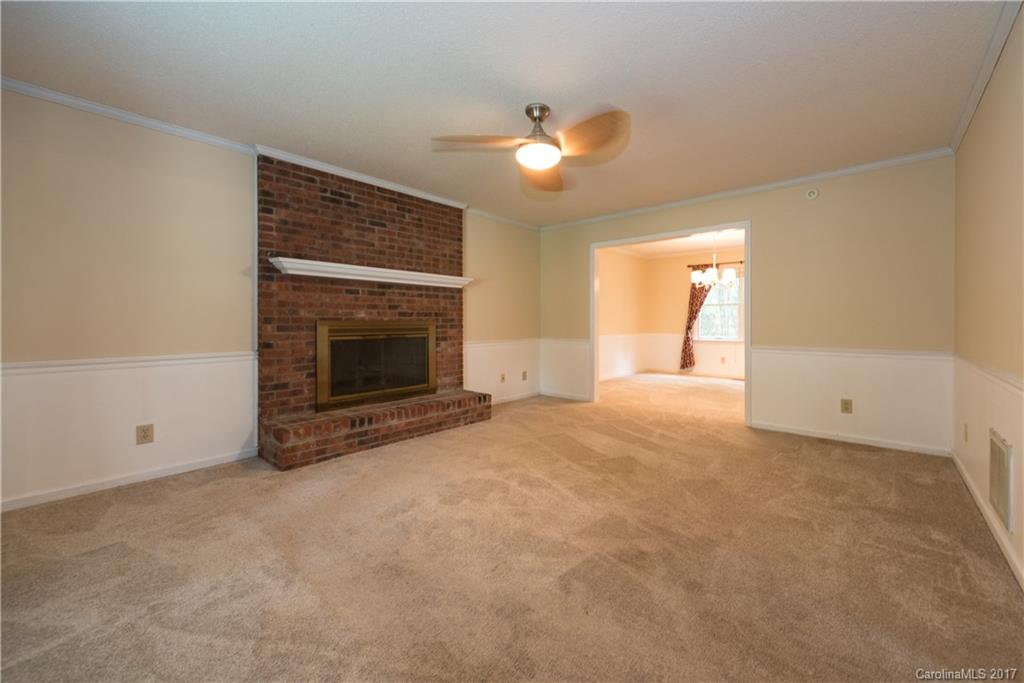 Point Crossing - Residential
