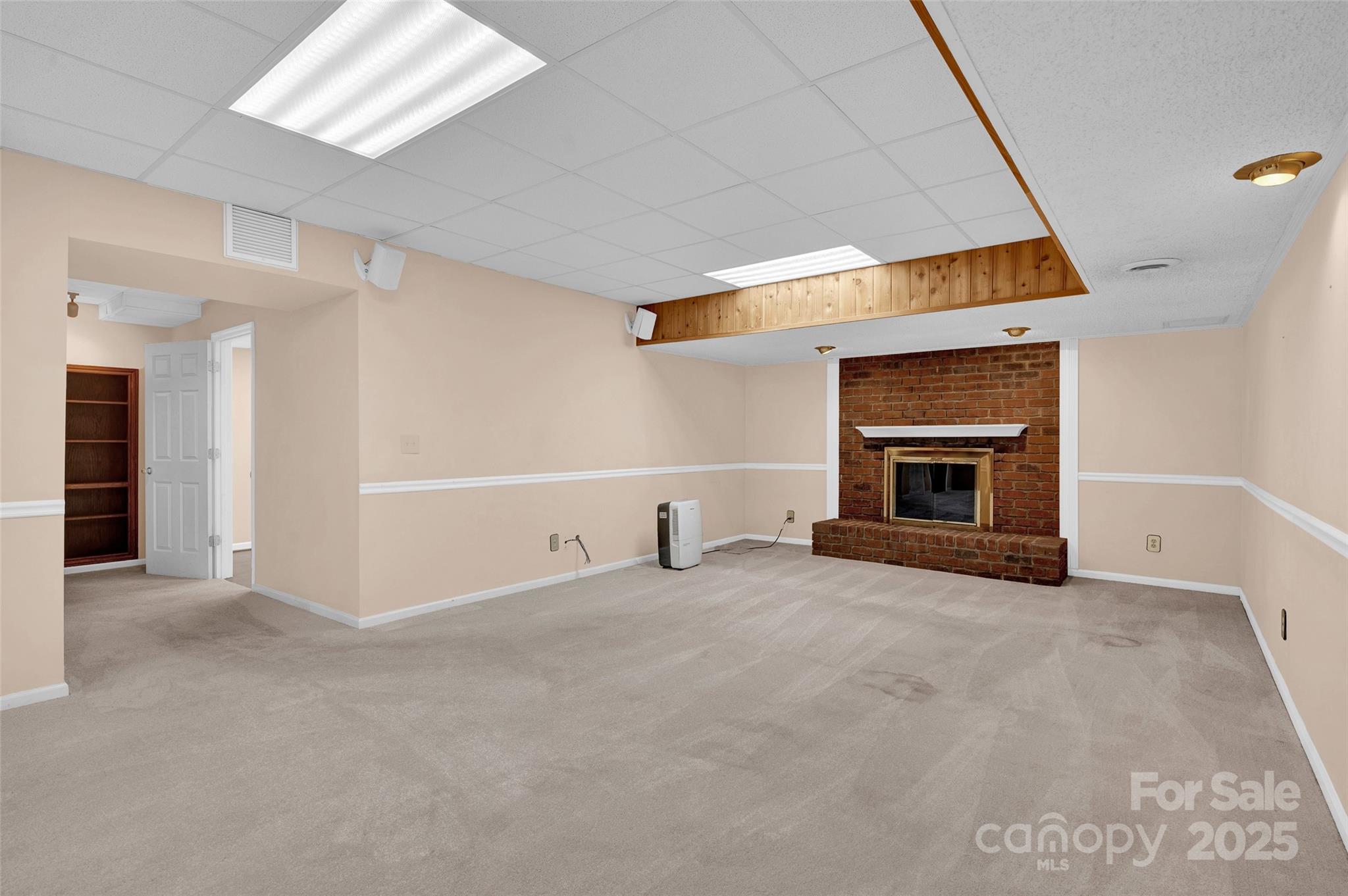 Moores Ferry - Residential