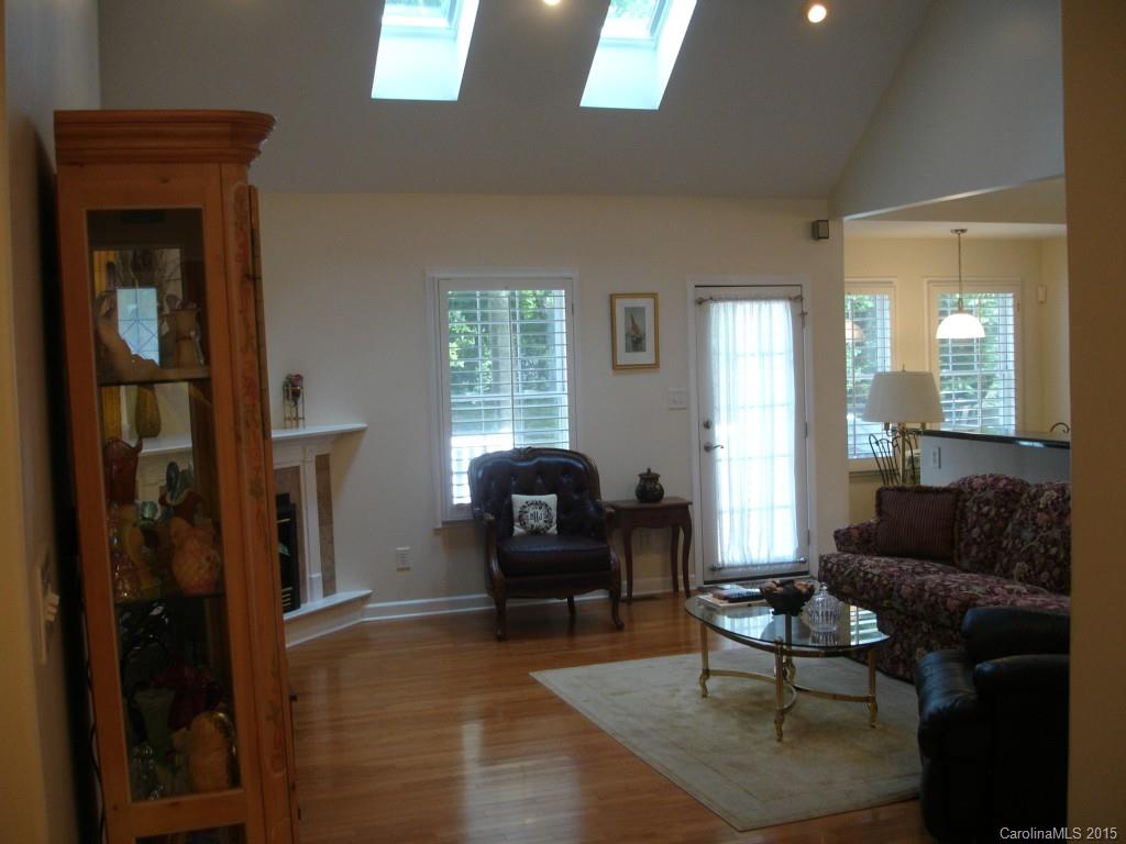 Rollingwood - Residential