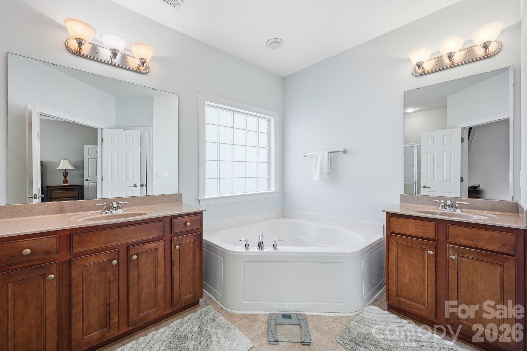 Highland Creek - Residential
