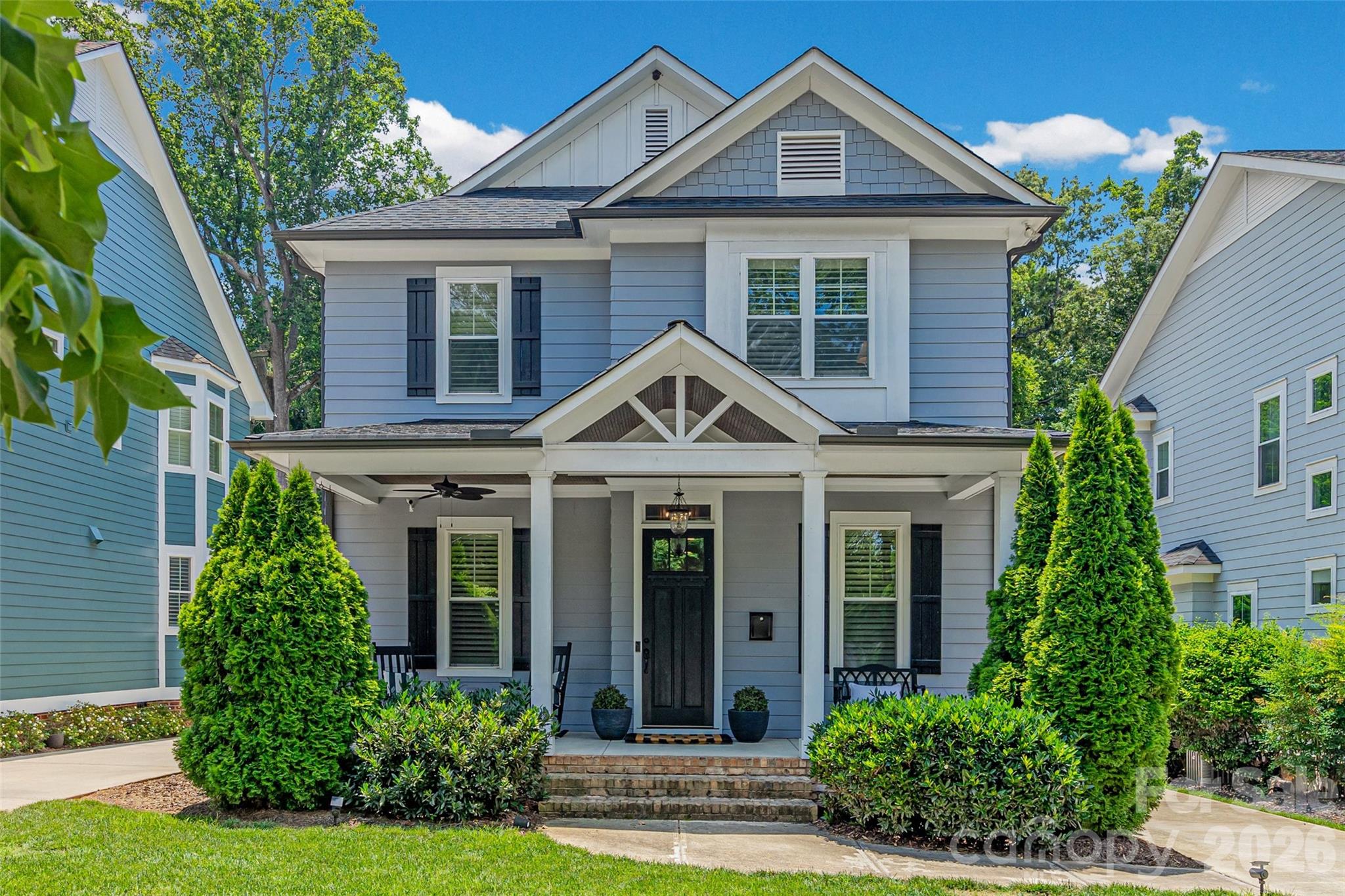 The Oaks at Midwood - Residential
