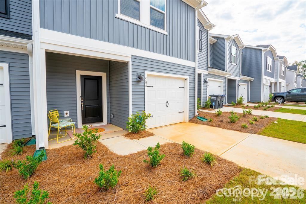 Ashe Downs Townhomes - Residential