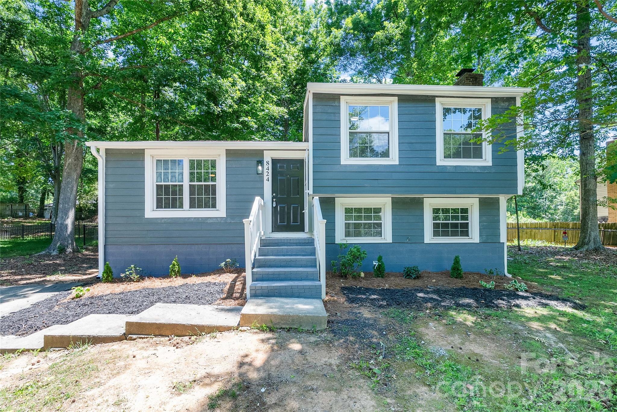 Holly Hills - Residential