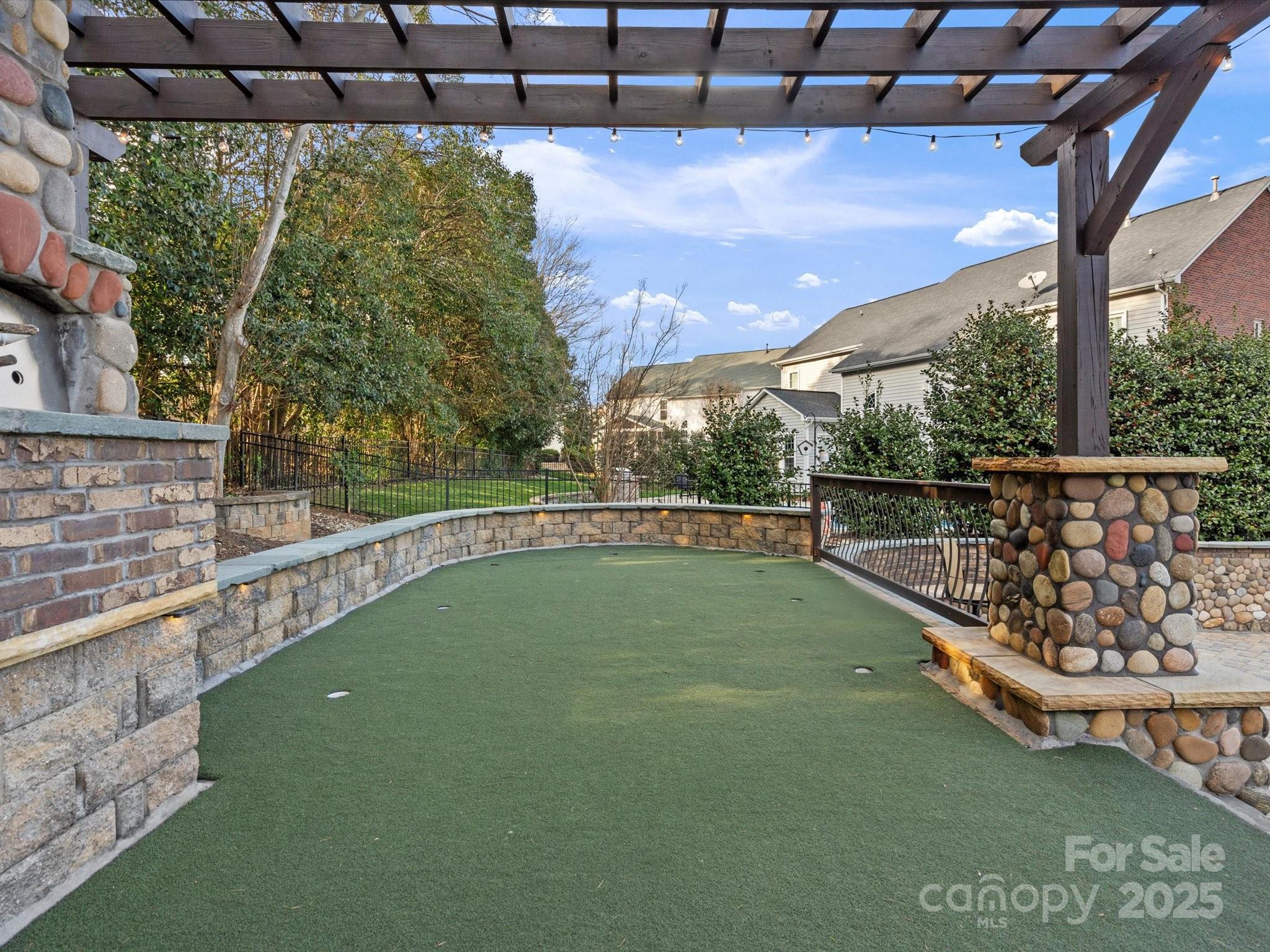 Sutton Place - Residential