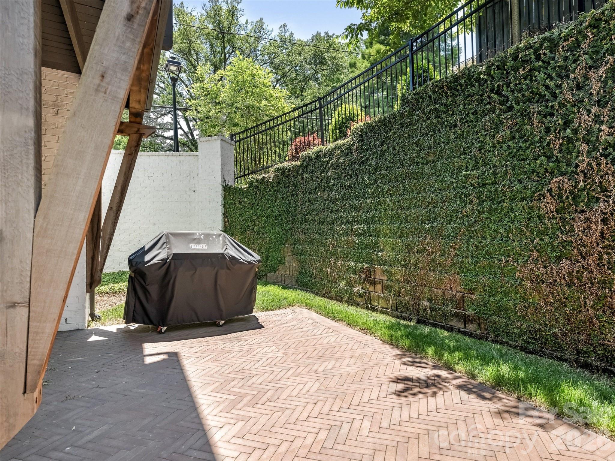 Myers Park - Residential