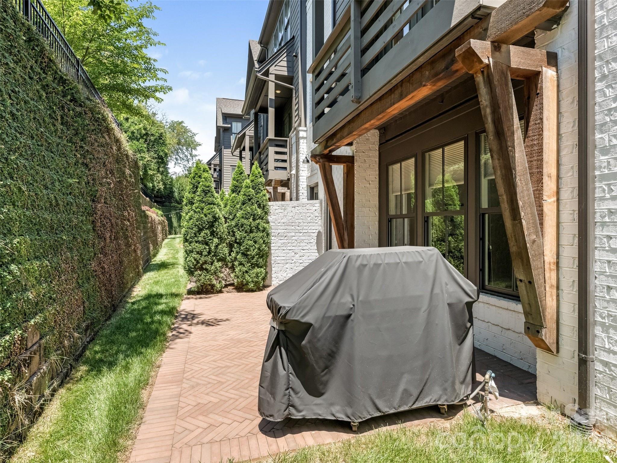 Myers Park - Residential